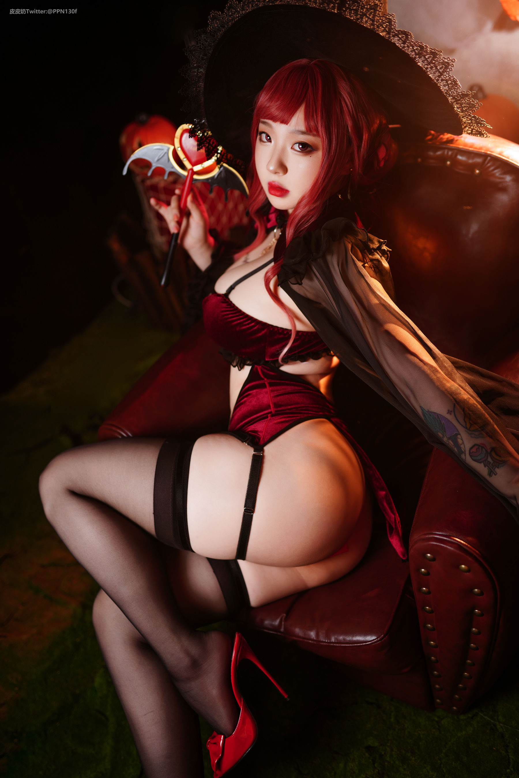 皮皮奶可可爱了啦 – 万圣节女巫 [48P]