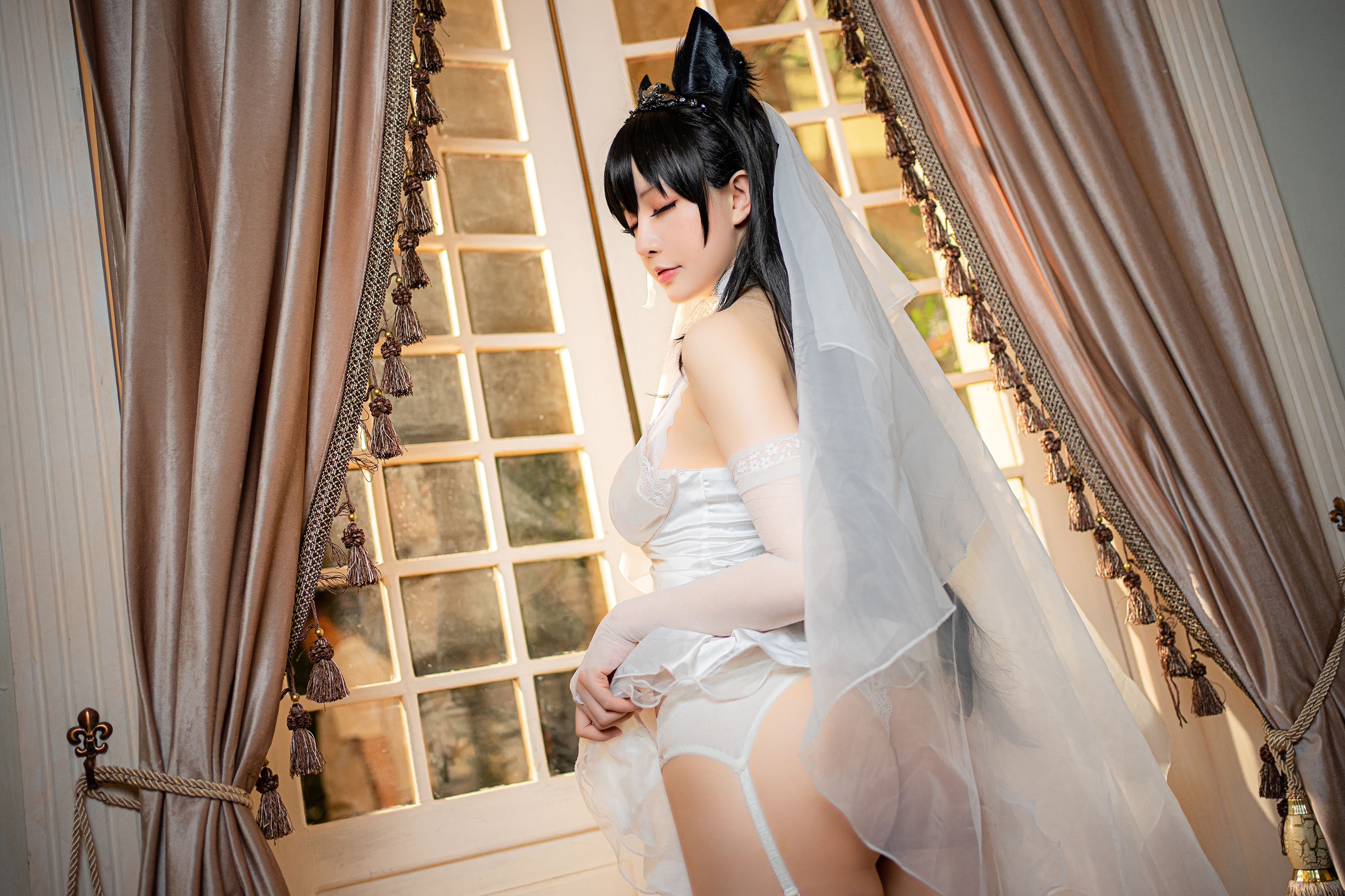 Coser小姐姐星之迟迟 – 爱宕婚纱 [25P]