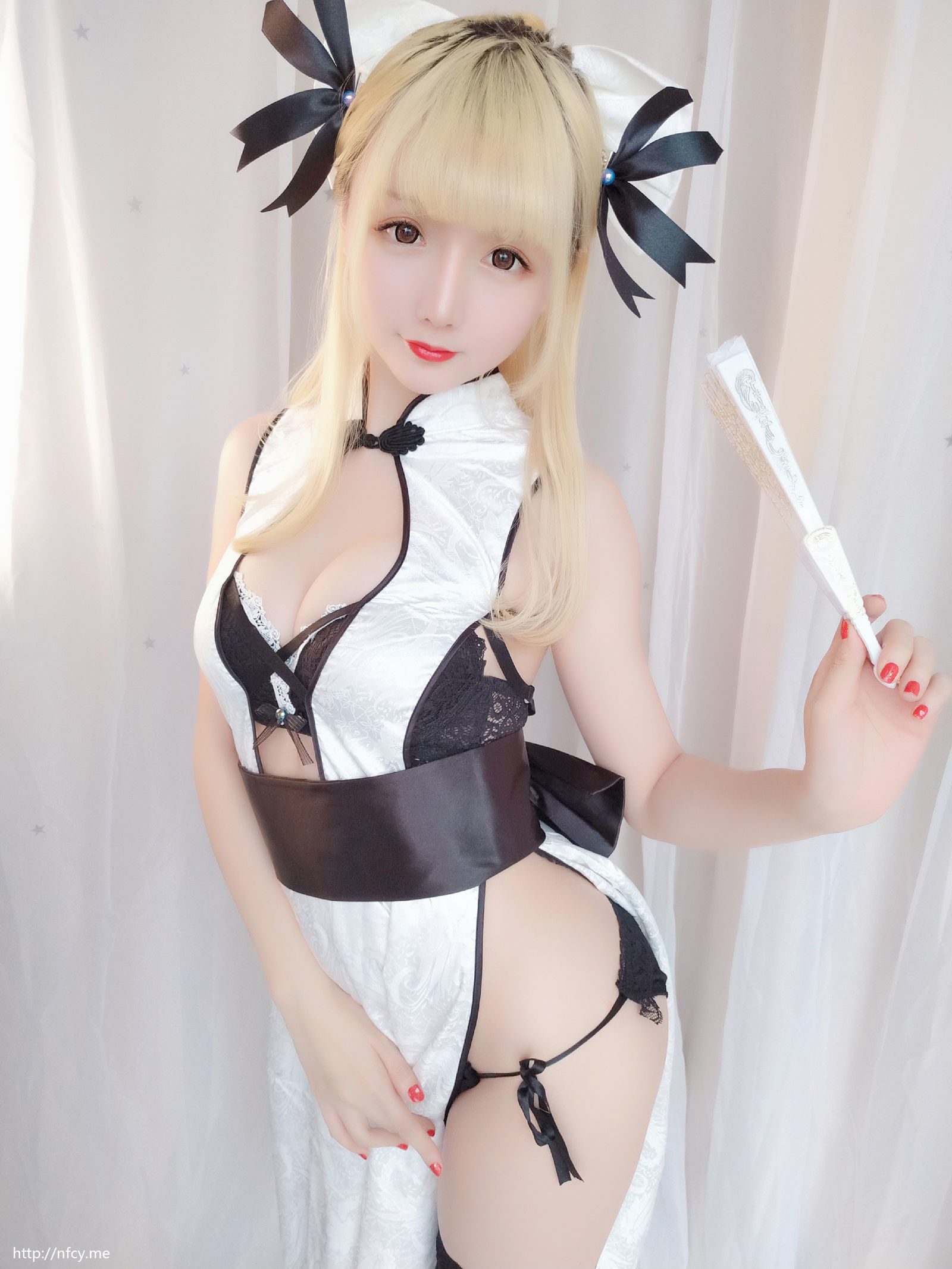 [萝莉COS] 星之迟迟 VOL.10 优雅旗袍包 [62P]