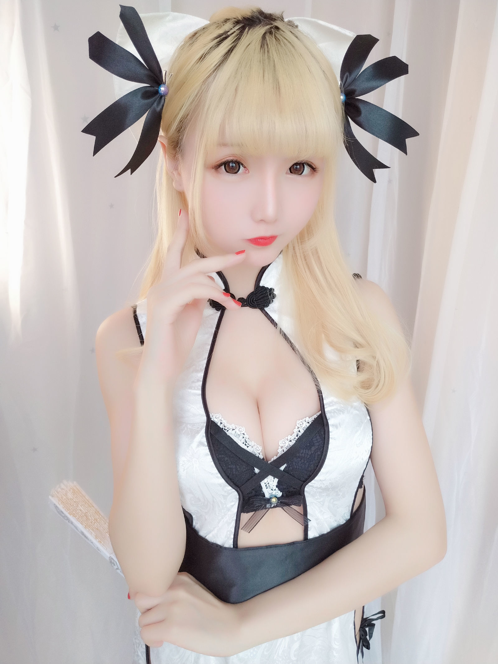 [萝莉COS] 星之迟迟 VOL.10 优雅旗袍包 [62P]