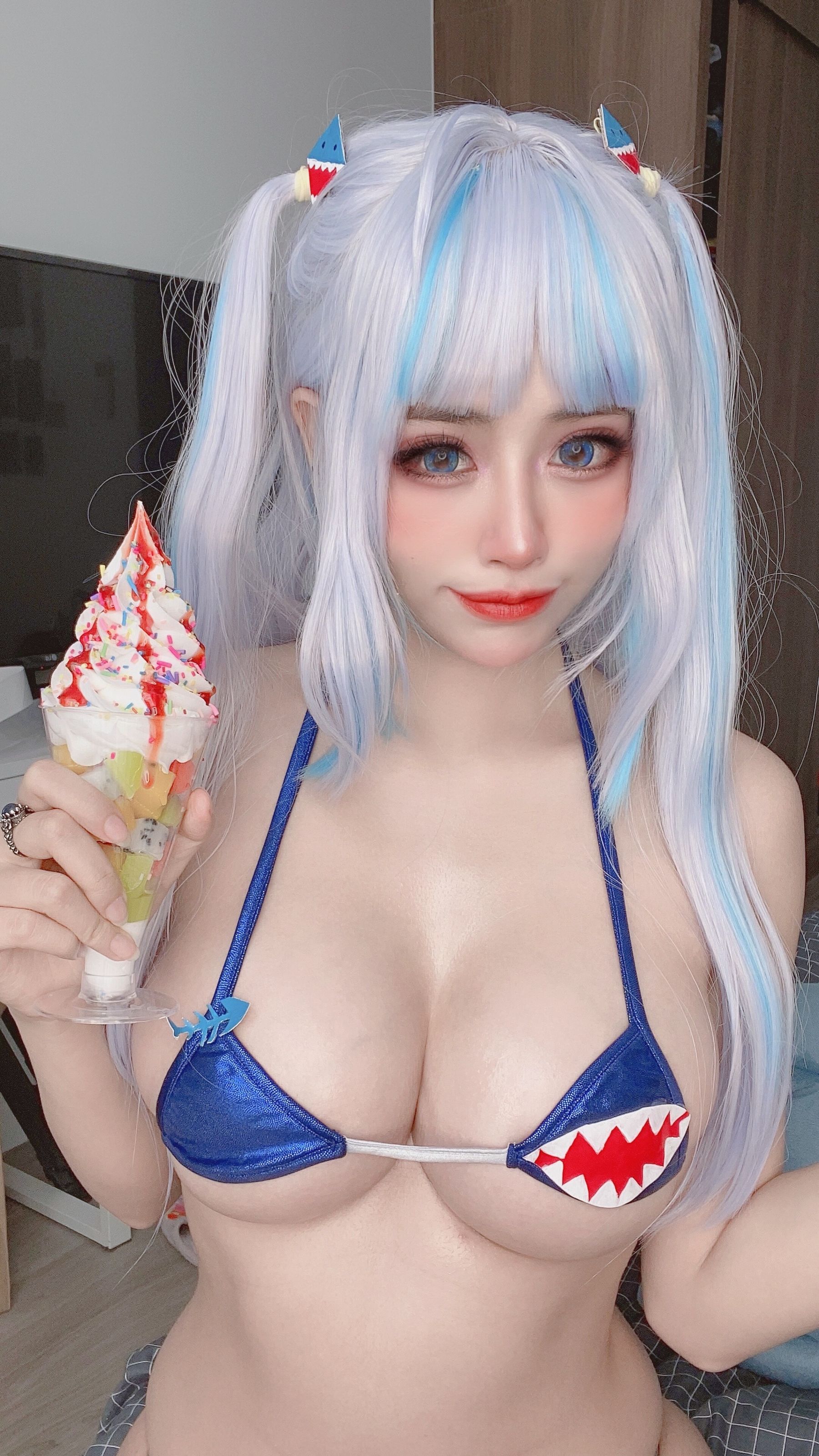 日本性感萝莉Byoru – Gura Selfies [37P]