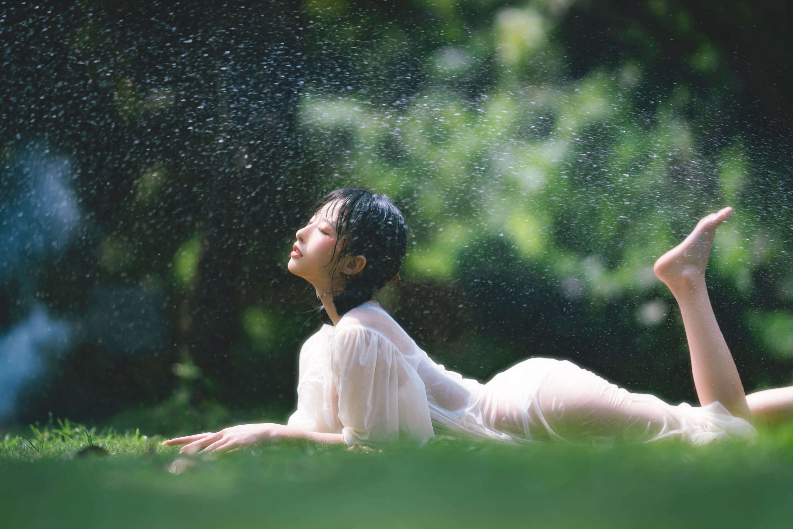 尤物清水由乃 – 湿水洛丽塔 [61P]