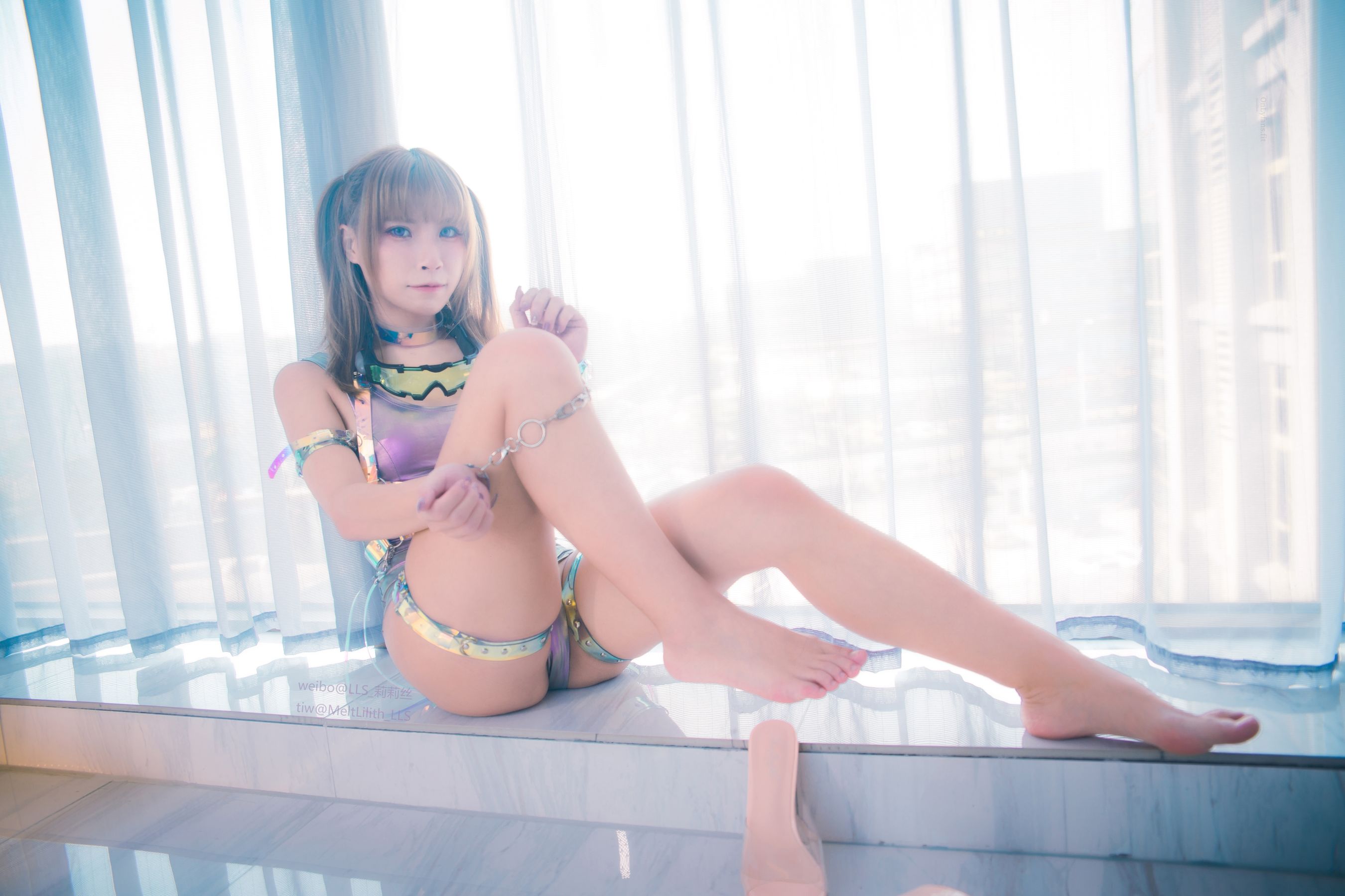 莉莉丝 – 死库水 [44P]