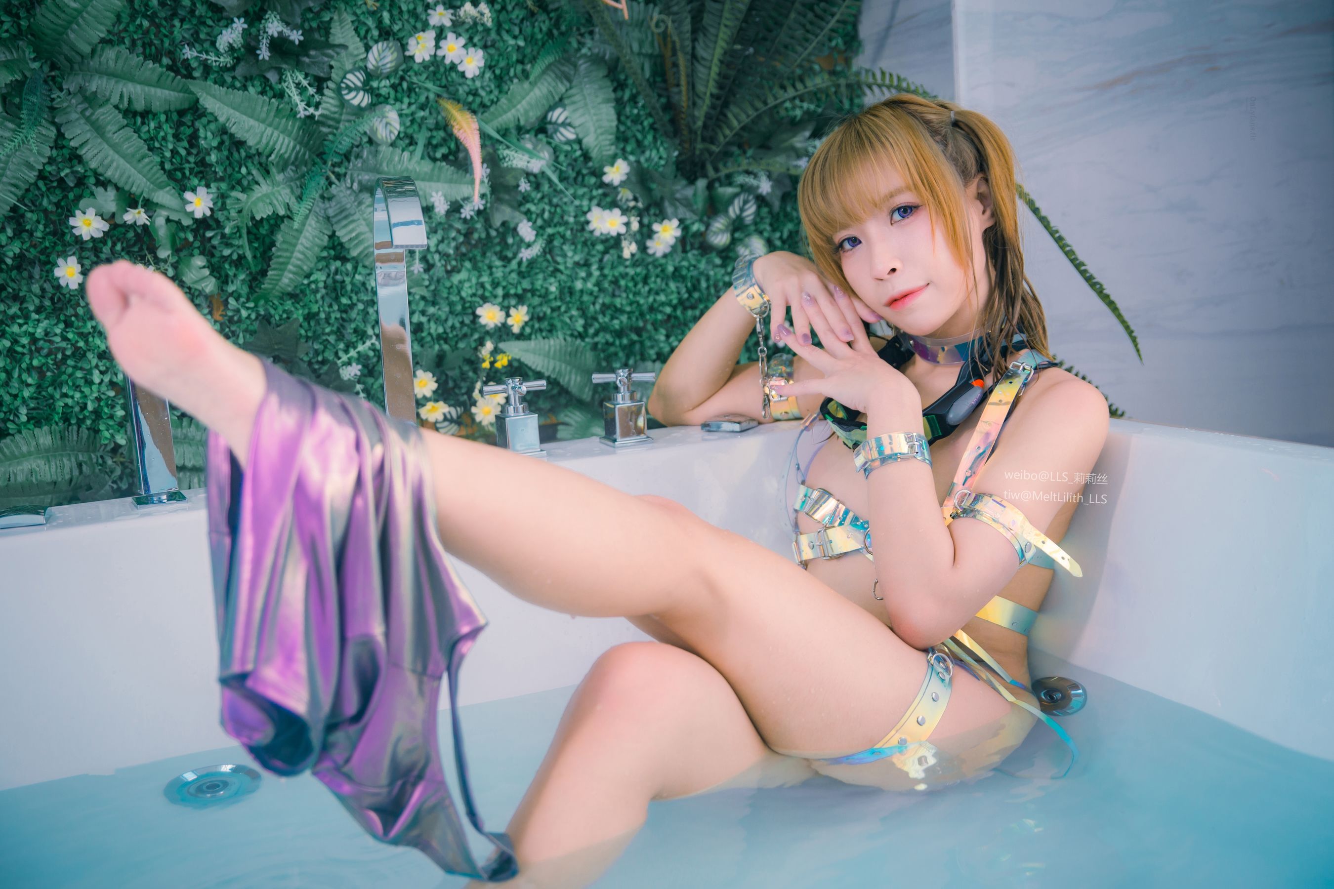莉莉丝 – 死库水 [44P]