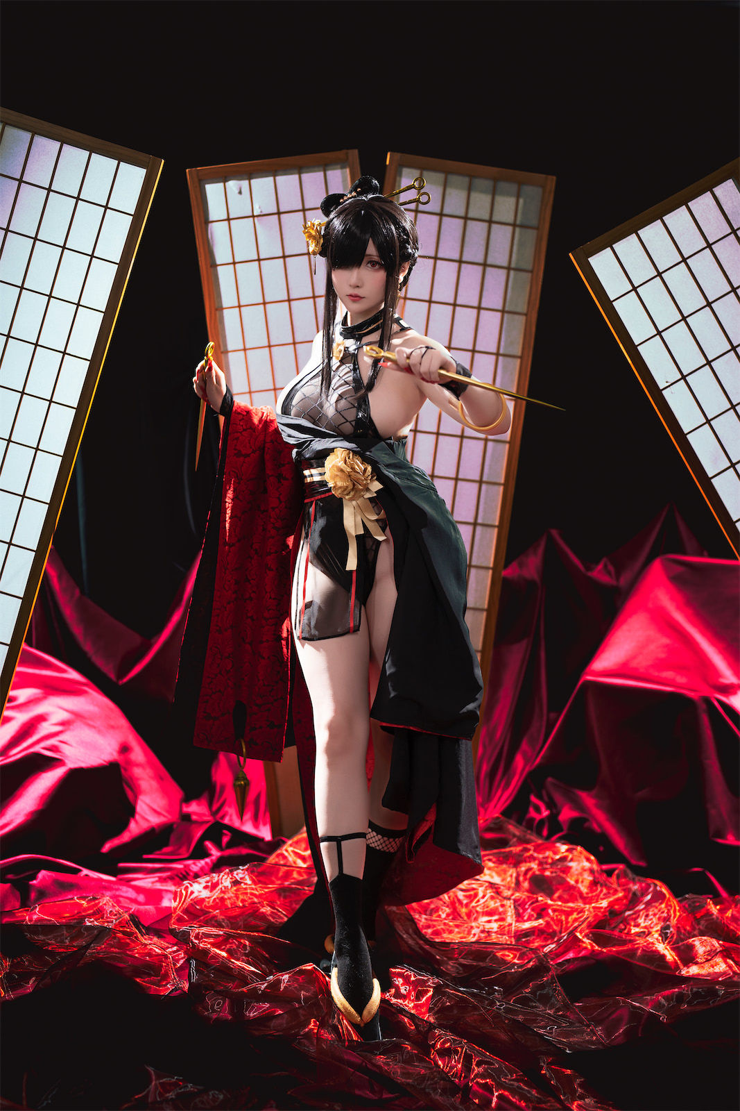 Coser小姐姐星之迟迟 – 圣诞节 约尔 同人和风战斗服 [78P]
