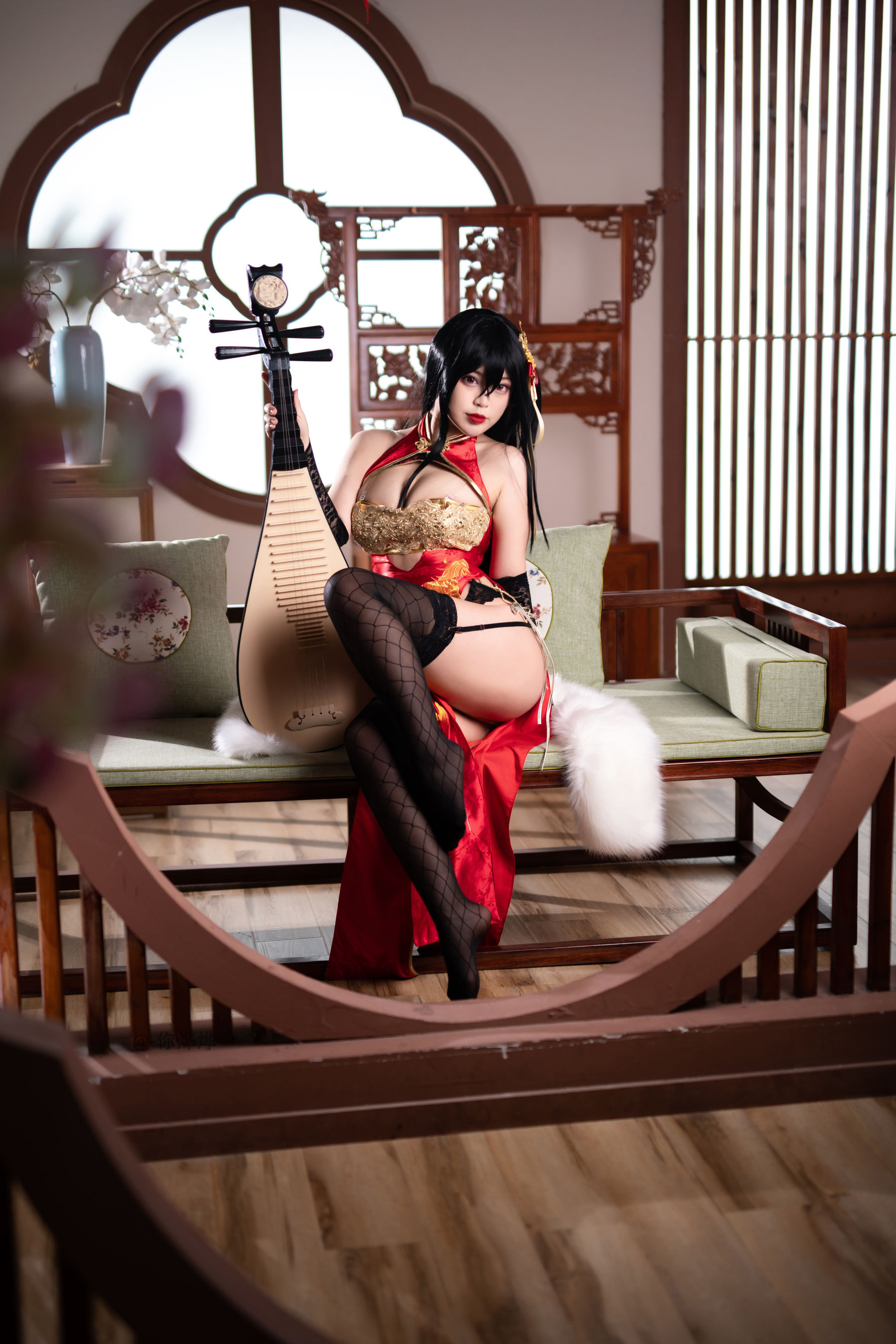 萌系小姐姐-白烨- 大凤旗袍 [63P]