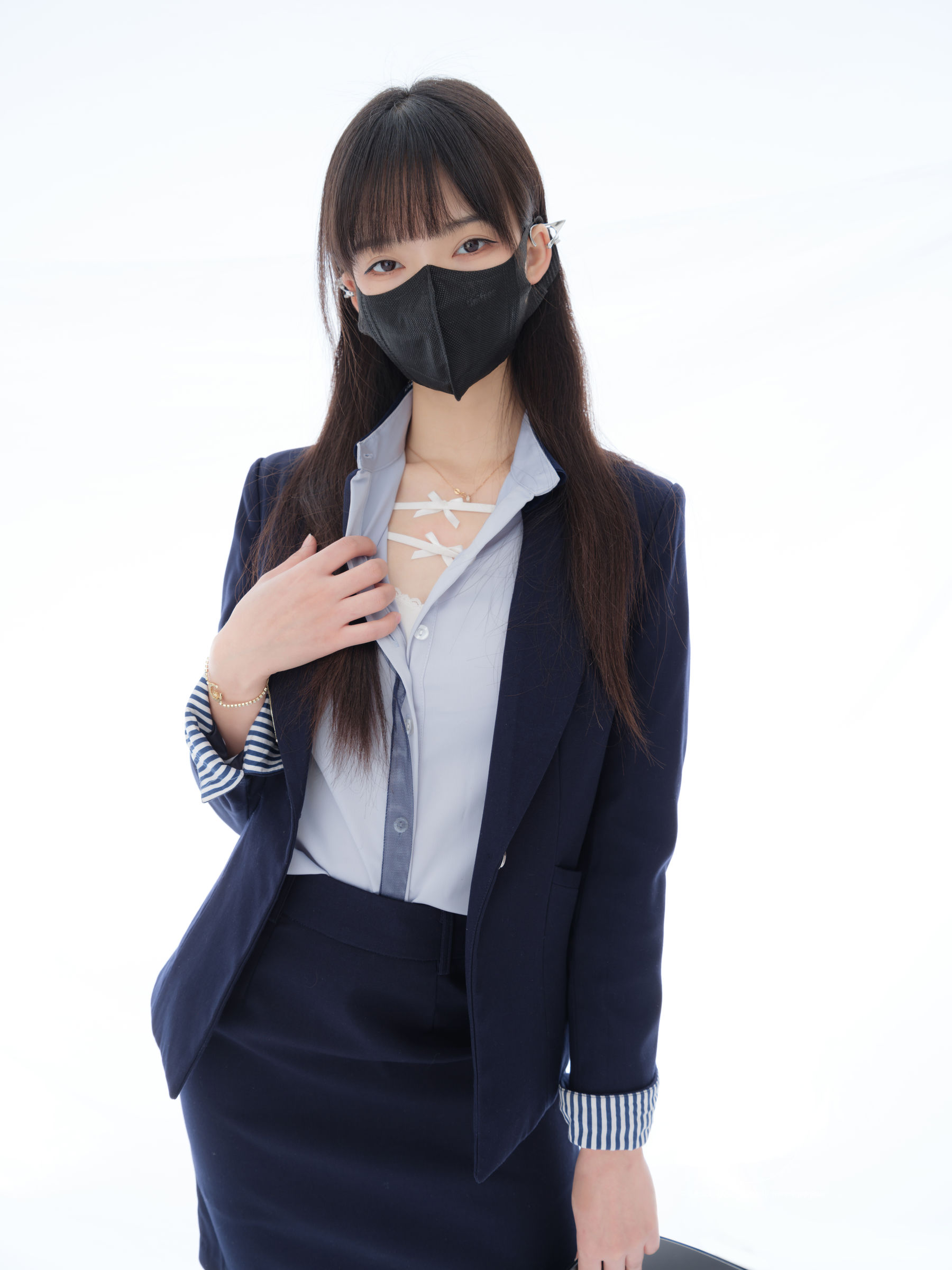 [紧急企划] EX-002 见希w 肉丝OL [55P]