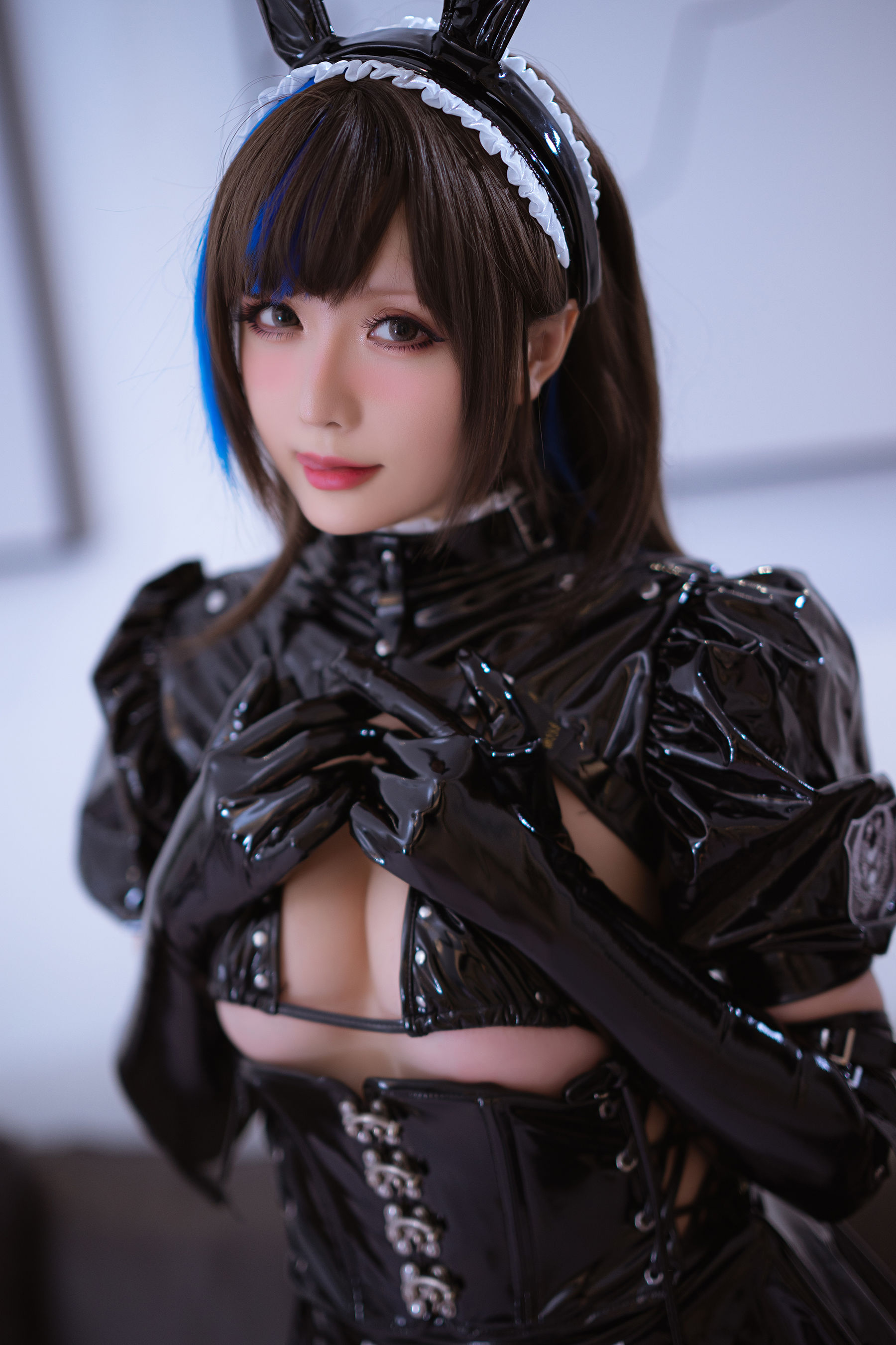 Coser小姐姐星之迟迟 – 兔兔女仆 [54P]