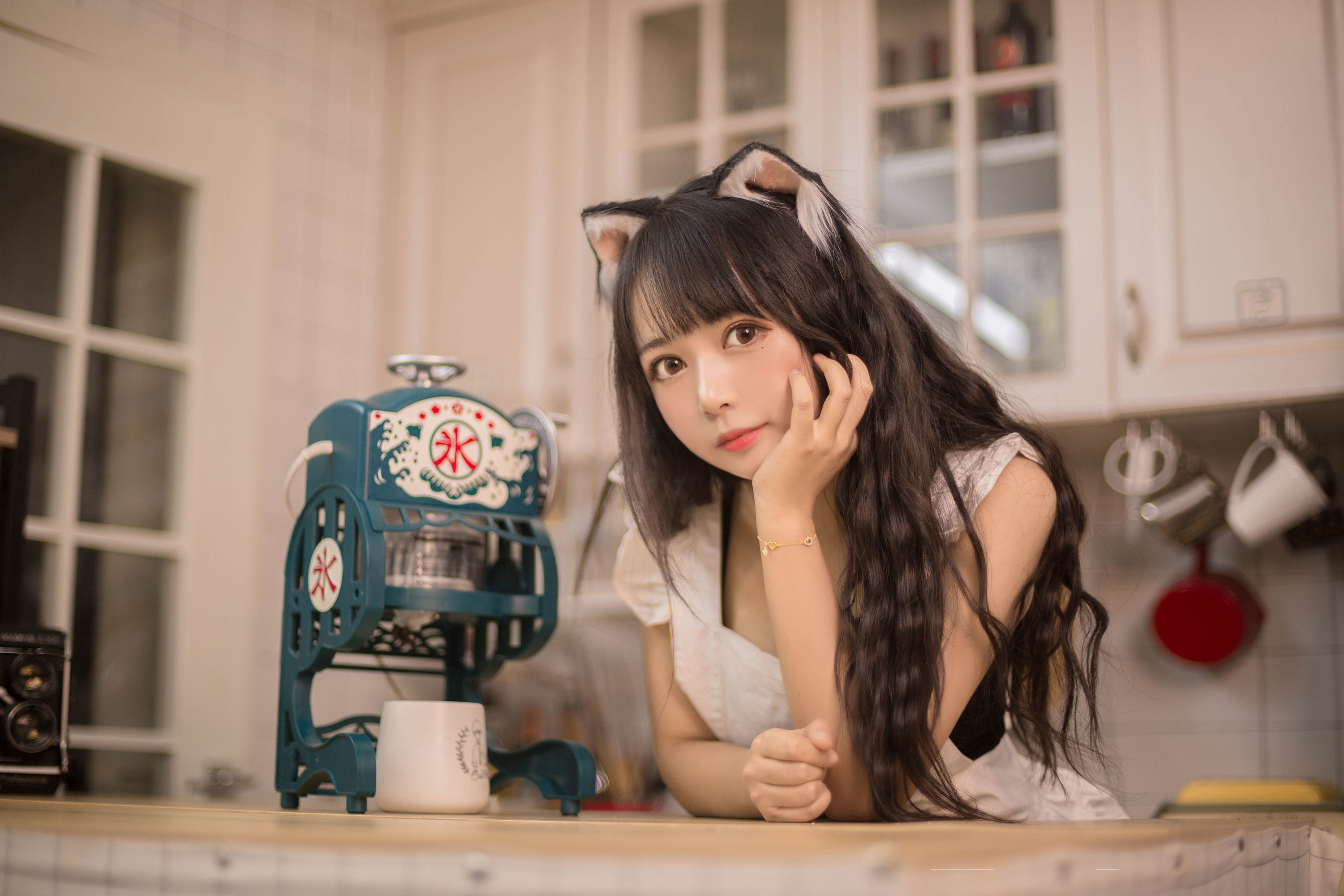 大眼萌妹黑猫猫OvO 厨房 [11P]