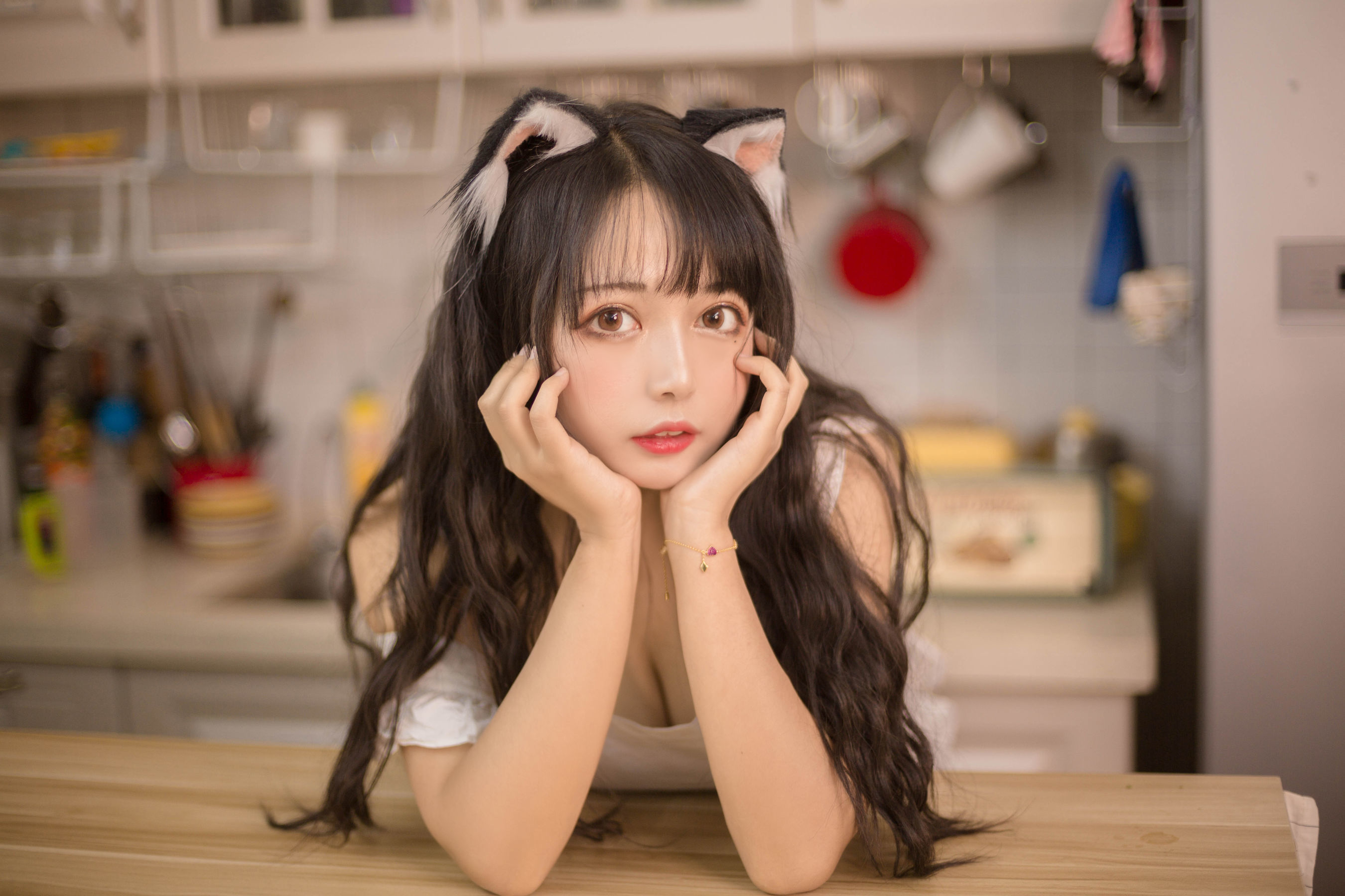 大眼萌妹黑猫猫OvO 厨房 [11P]
