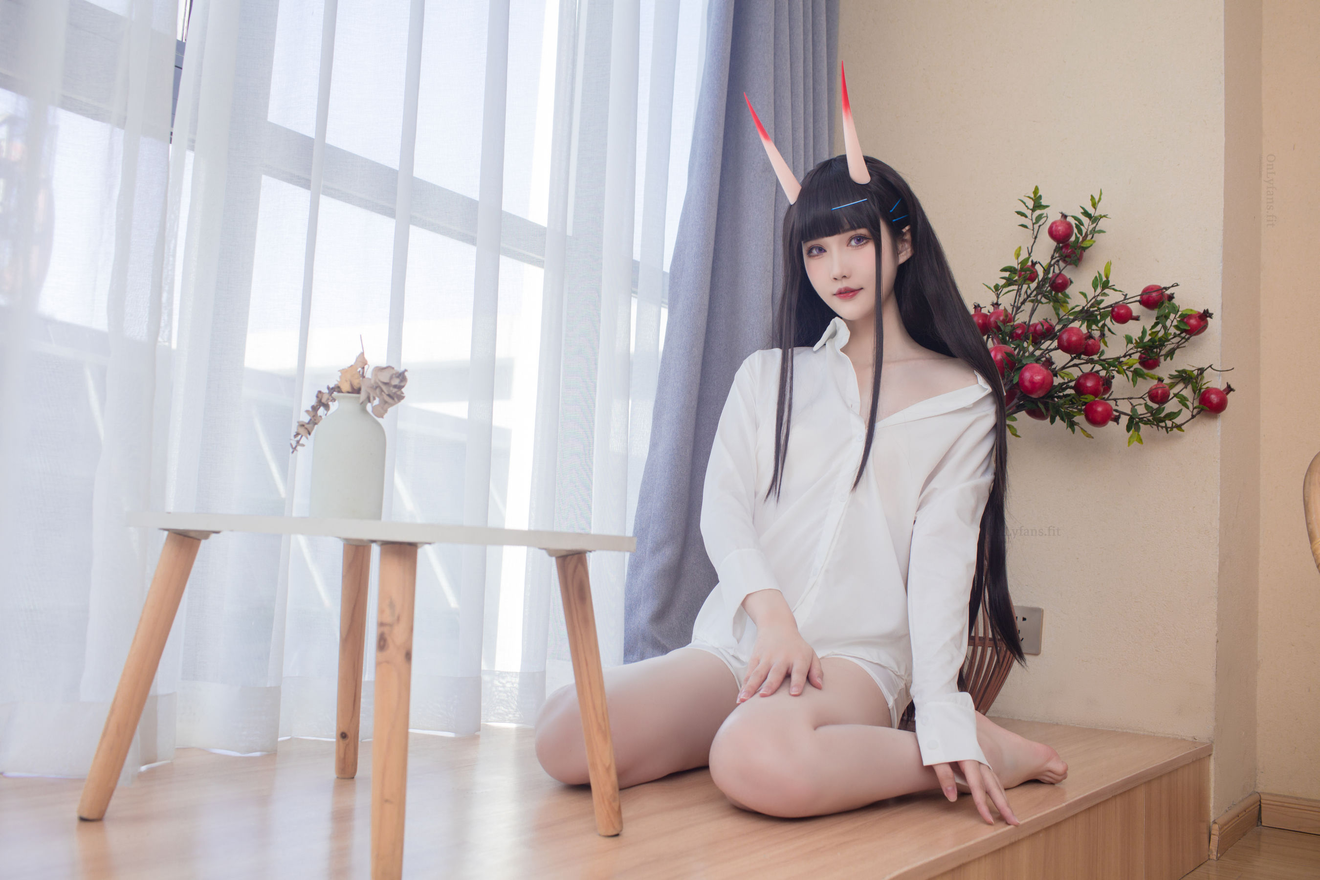 花兮_honoka – 能代 宁静的六叠间 [18P]