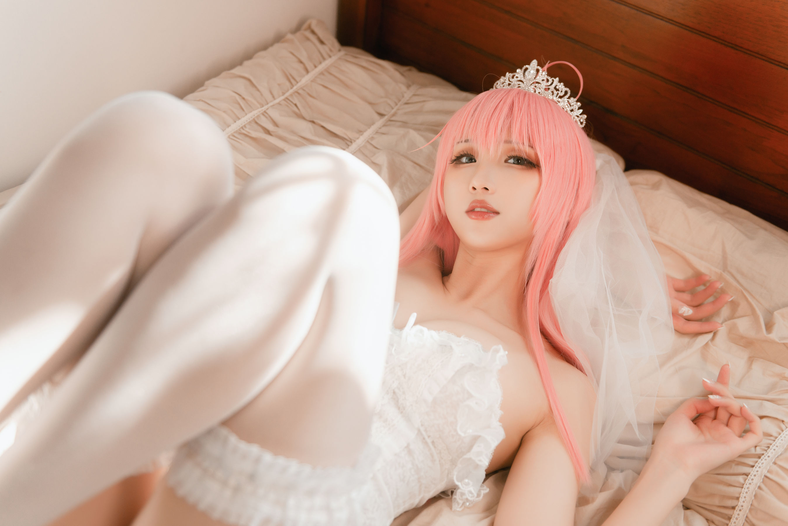 瓦斯塔亚小龙虾 – 花嫁 [16P]