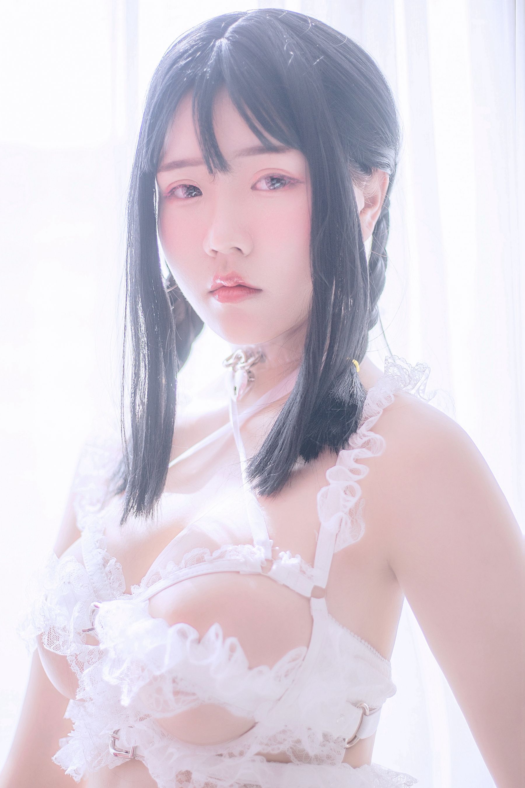 微博妹子 汐 – 束缚 [46P]