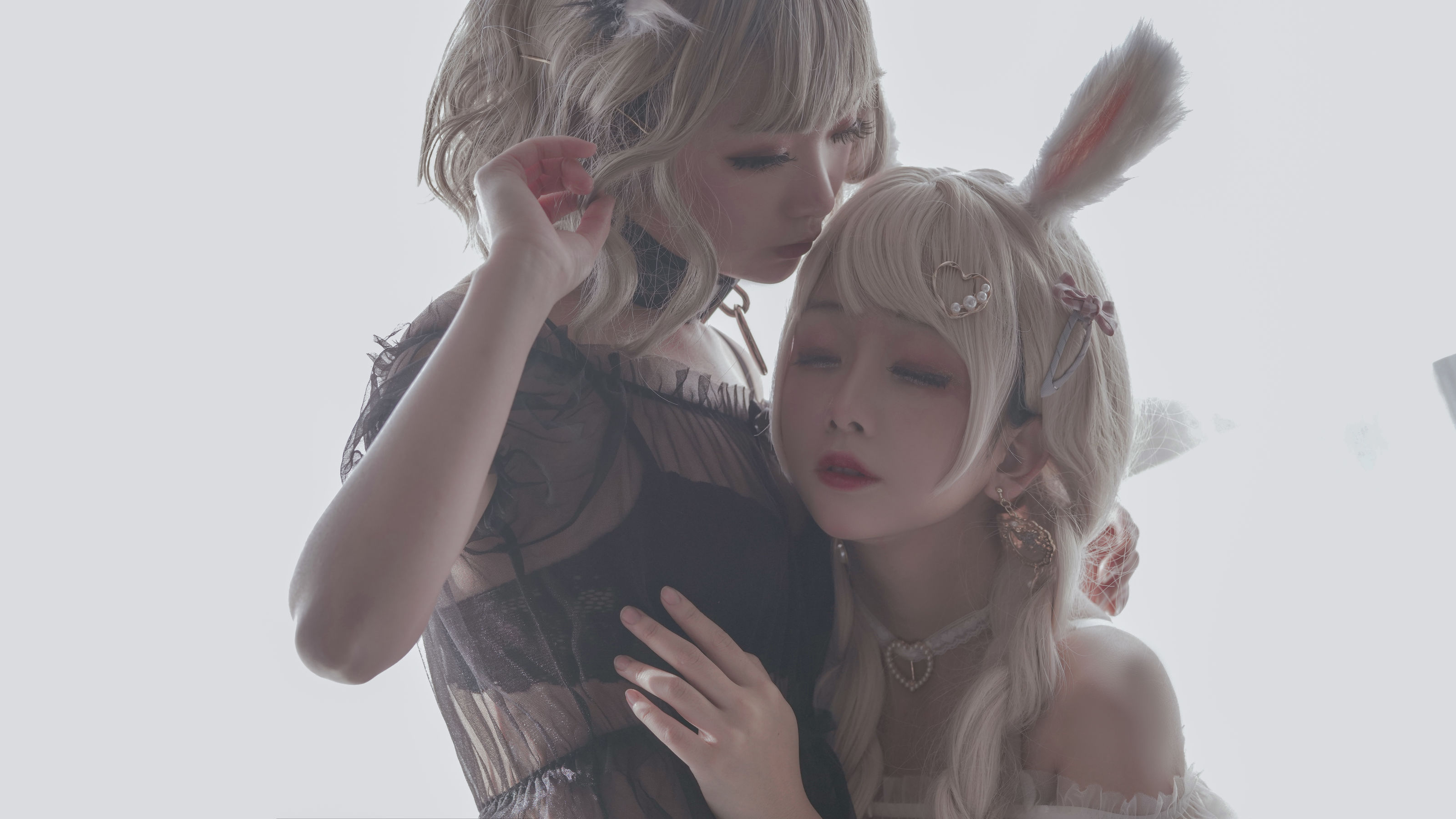 Cosplay日奈娇 猫与兔 [50P]