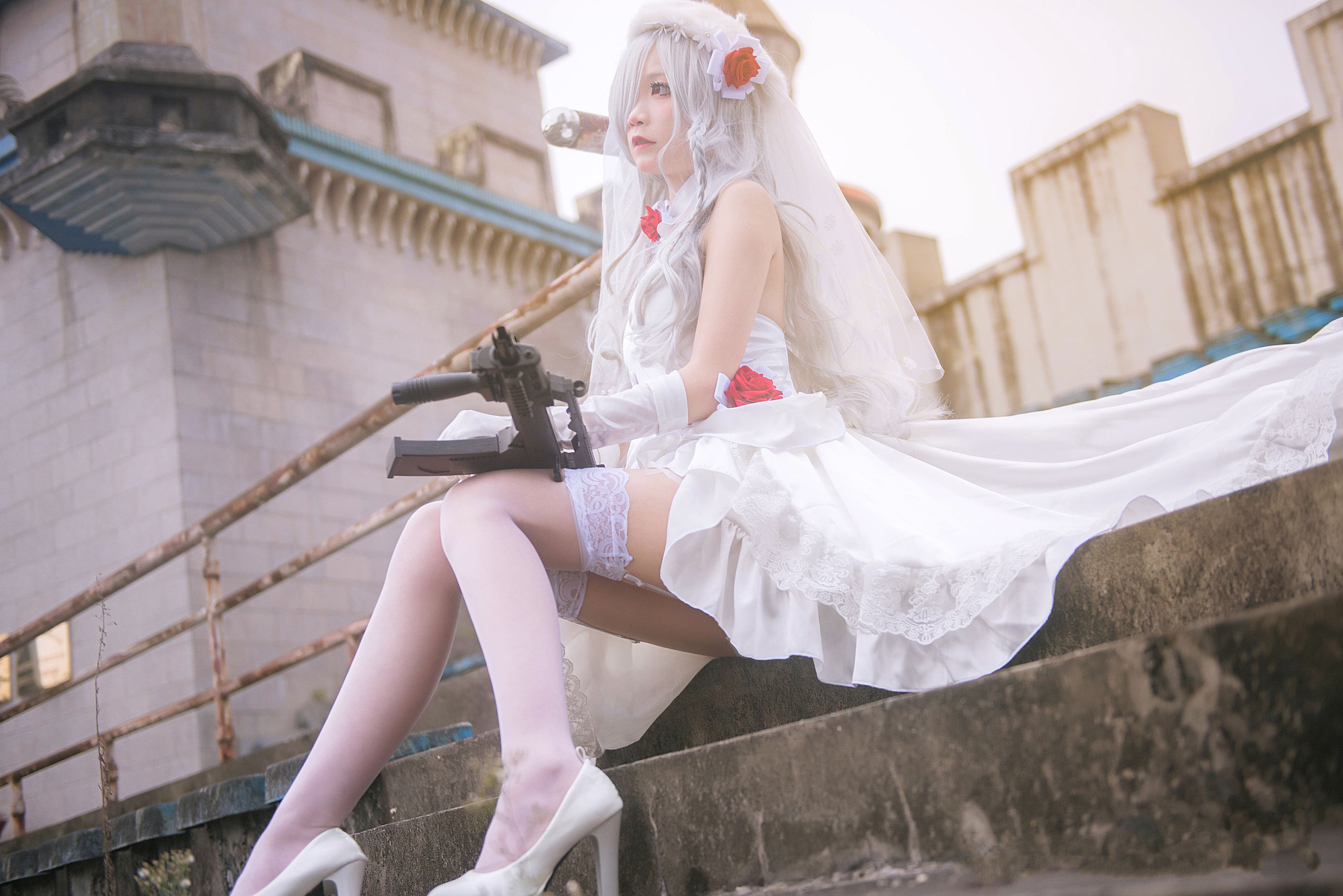 清纯少女五更百鬼 – 婚纱 [10P]