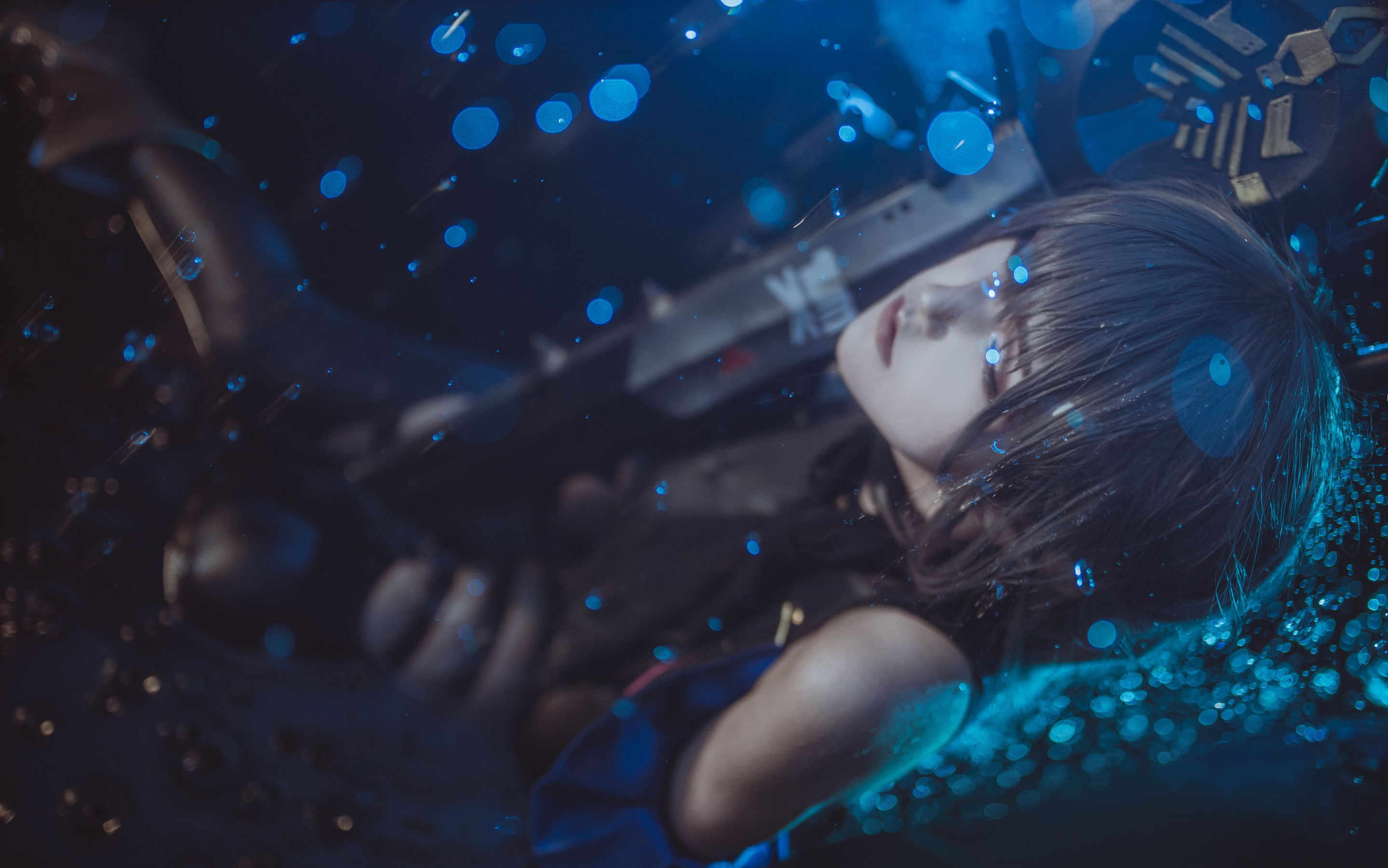微博萌妹蓝小沂KiKi – 明日方舟 幽灵鲨 [8P]