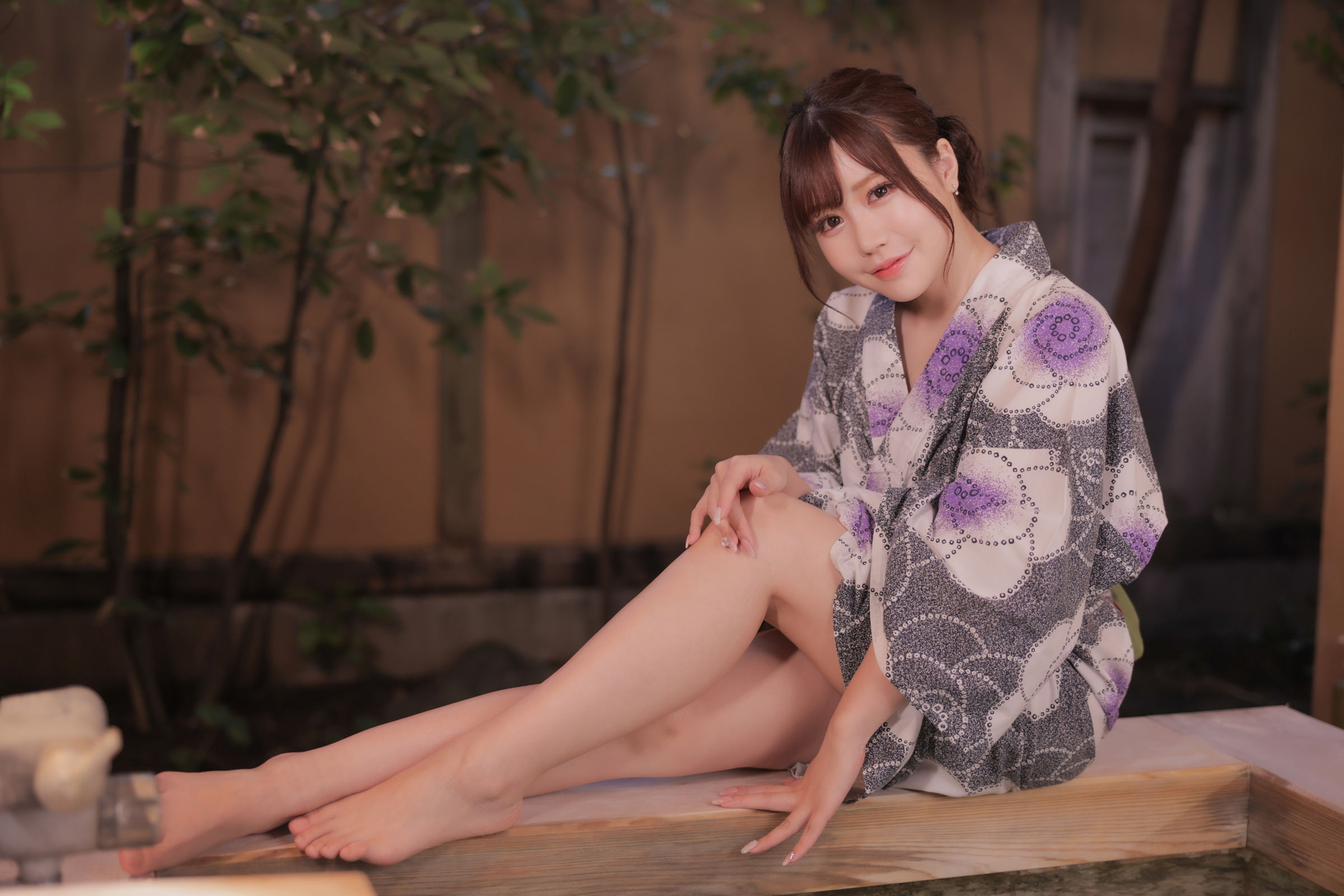 Mai Shirota 白田まい 白田まいと、貸切温泉と、濃厚接触 [280P]