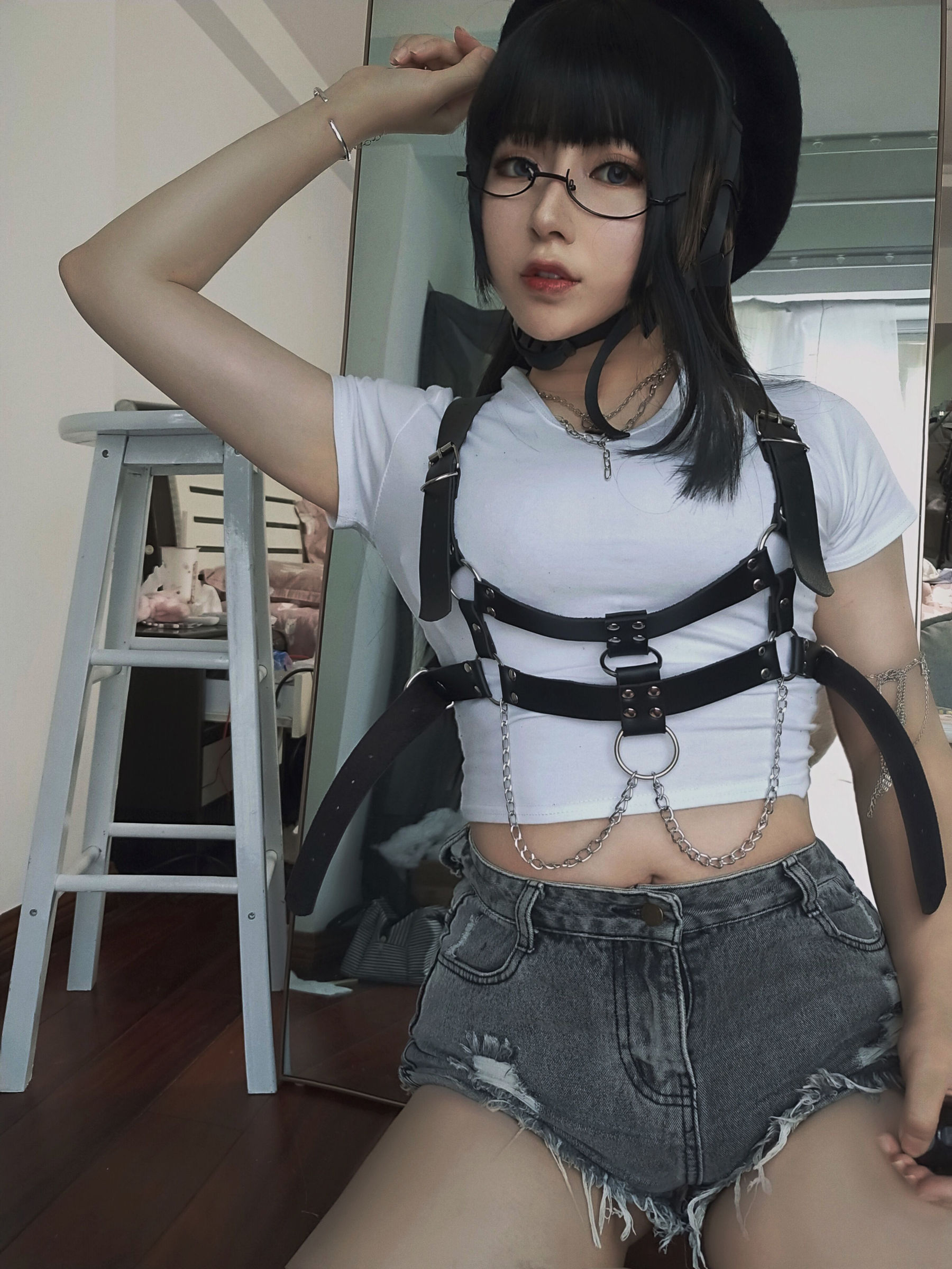 小容仔咕咕咕 – 白T [20P]