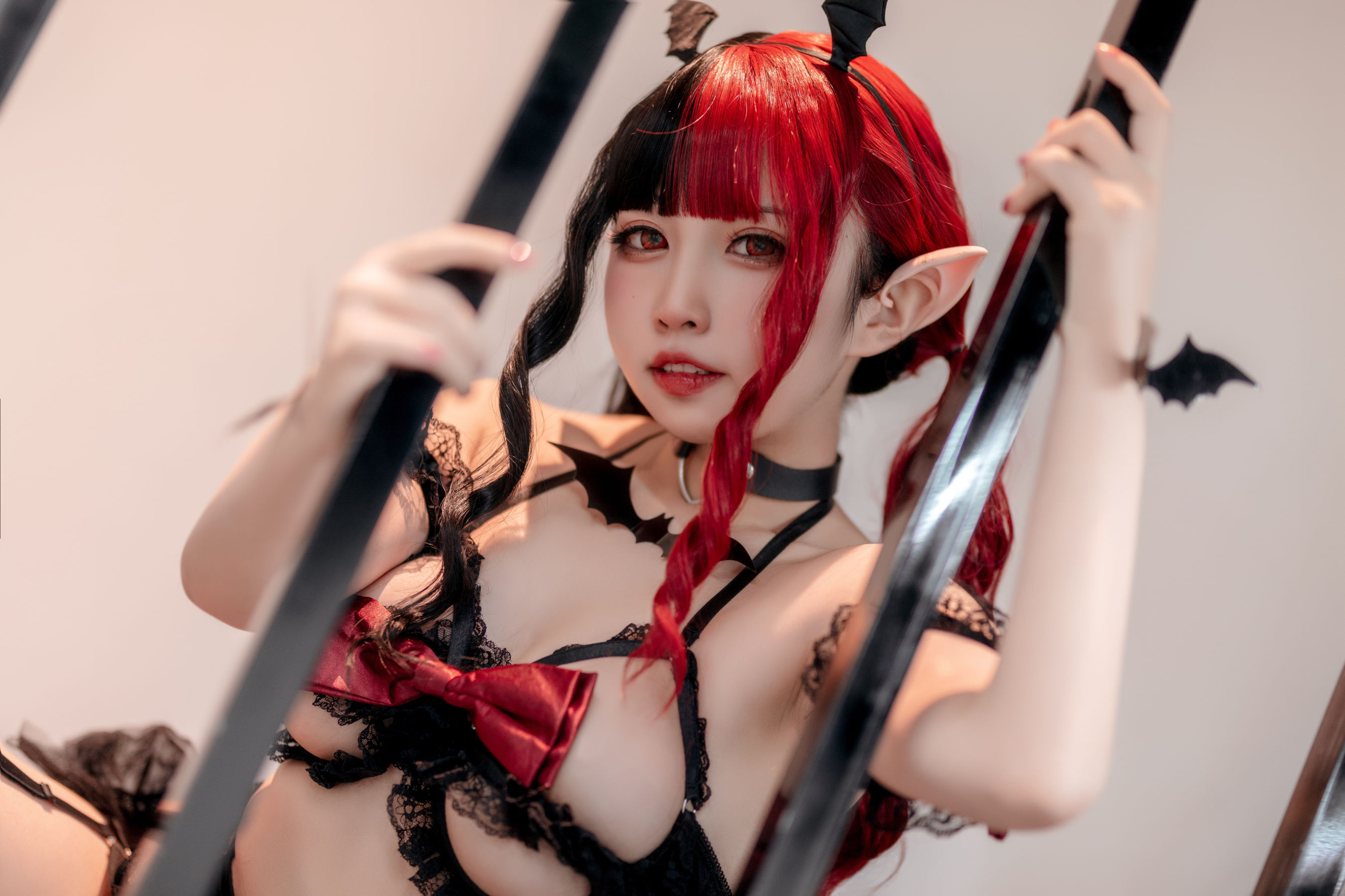 动漫博主貓田聖奈奈(桃之啾啾) – 拘束恶魔 [21P]