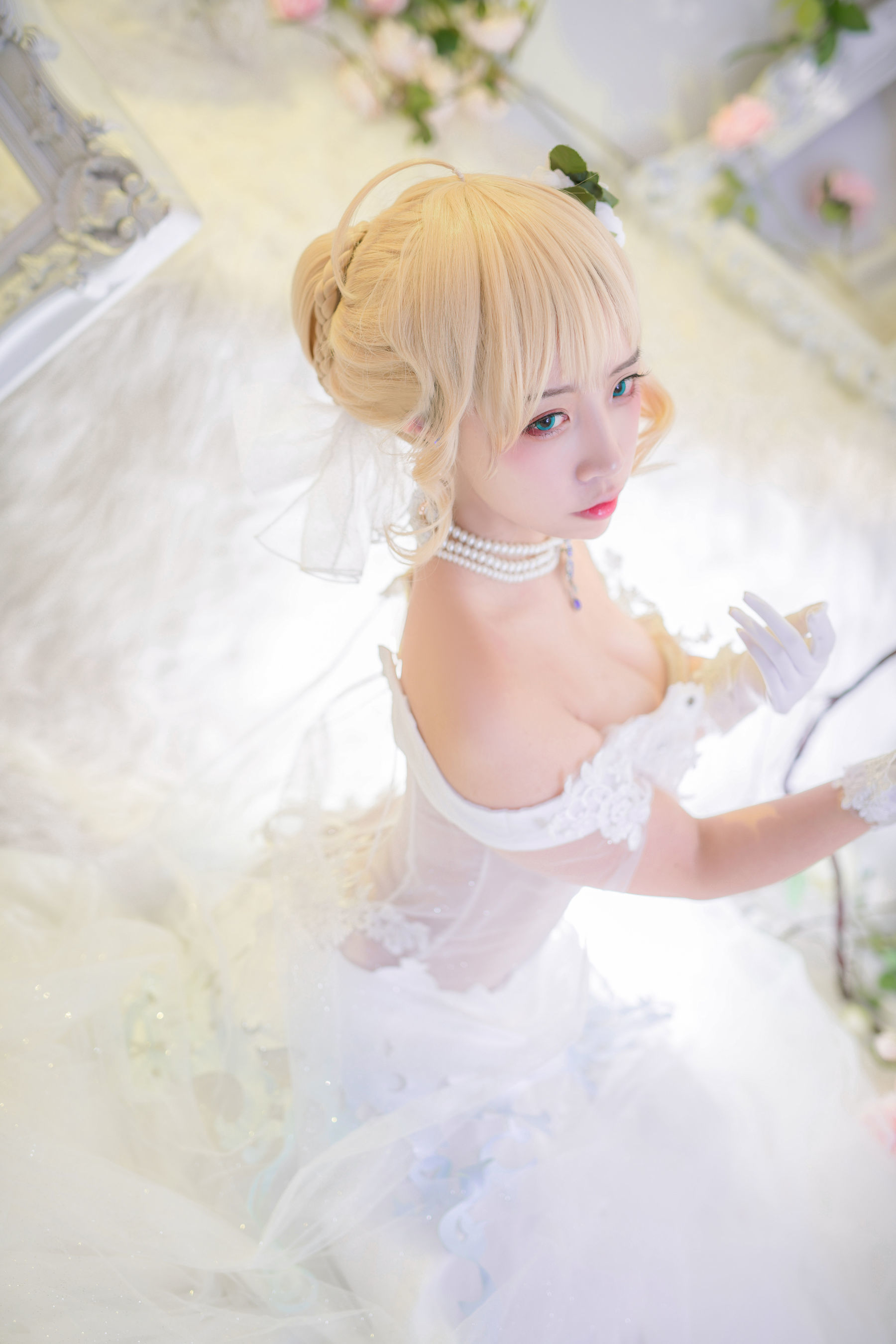 人气Coser二佐Nisa 花嫁 [30P]