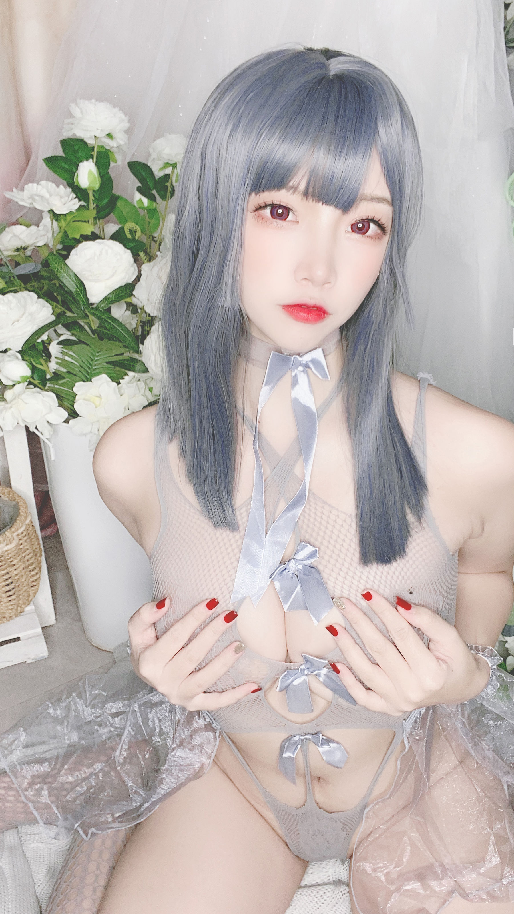 [Cosplay写真] 人气Coser二佐Nisa – 蓝色网状比基尼 [38P]