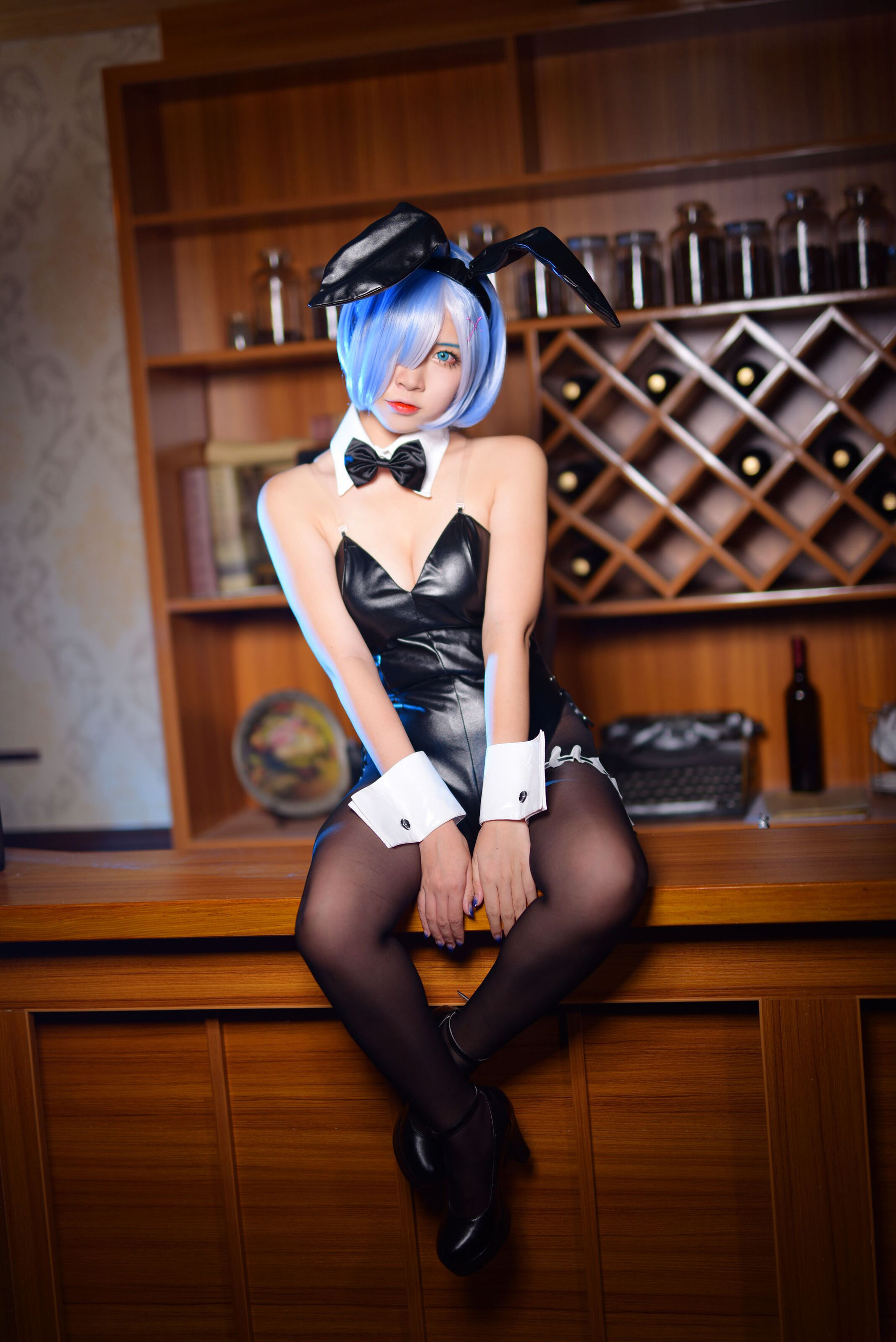 [Cosplay写真] 人气Coser二佐Nisa – 蕾姆兔女郎 [12P]
