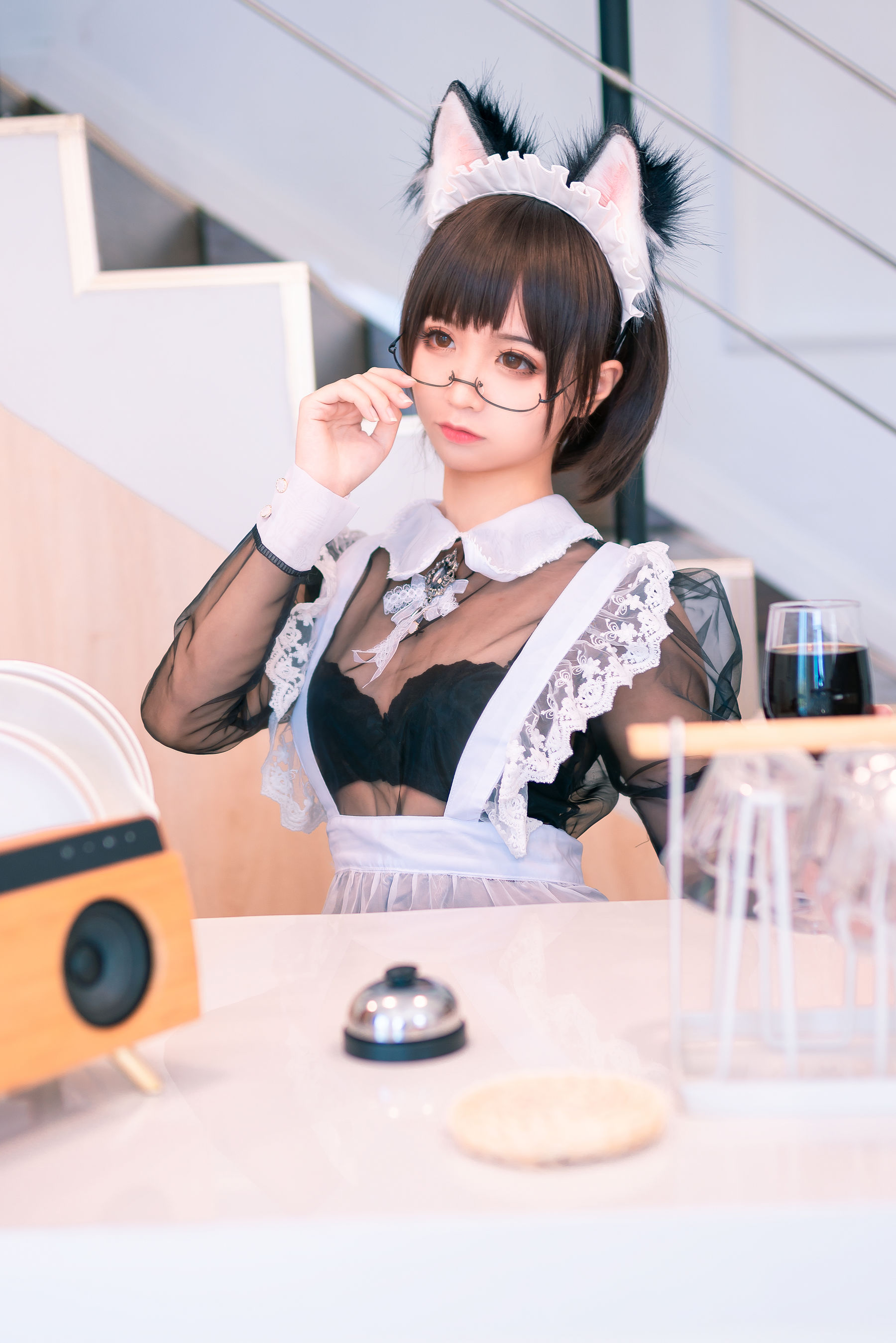 [Cosplay写真] 动漫博主蠢沫沫 – 透明女仆 [38P]