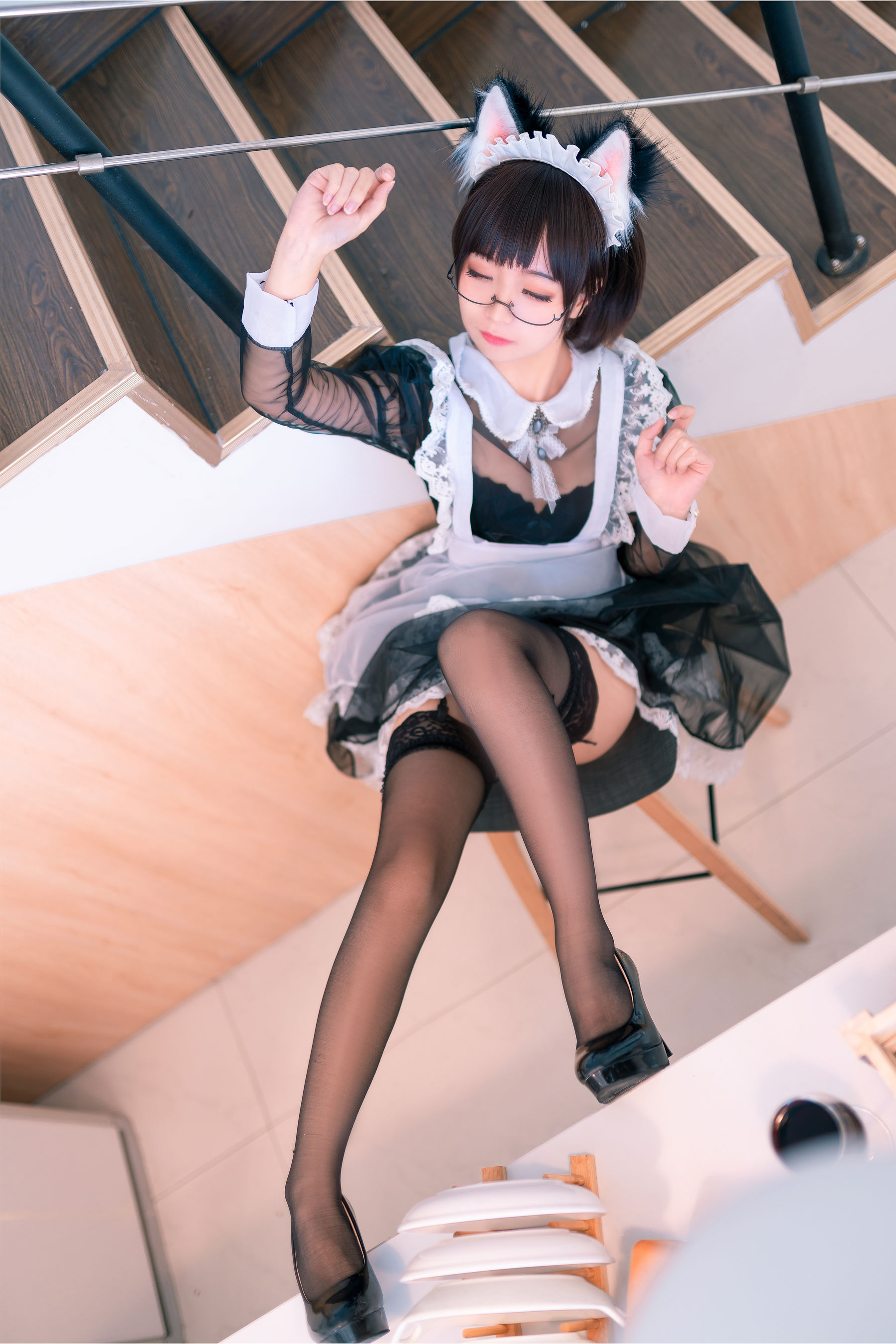 [Cosplay写真] 动漫博主蠢沫沫 – 透明女仆 [38P]
