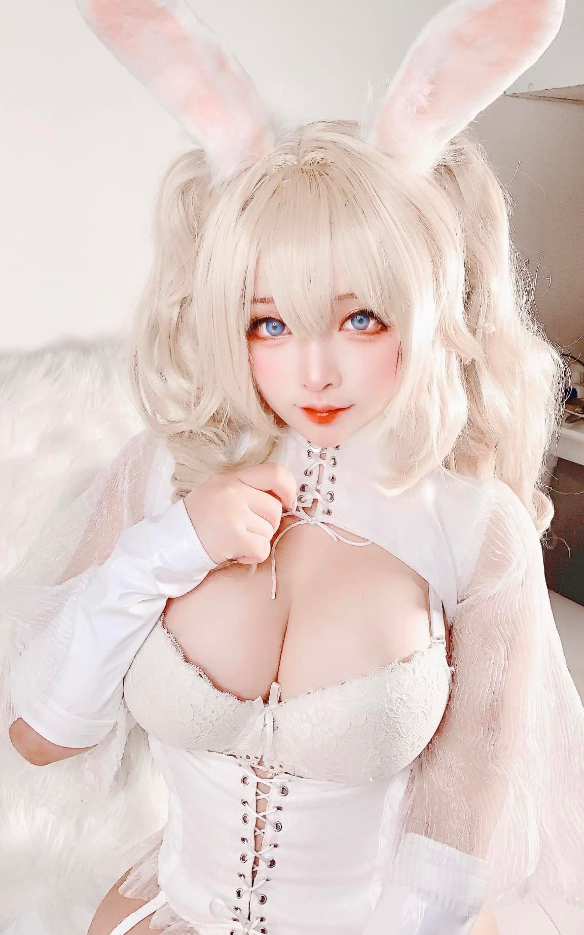 Sayo Momo – Barbara [20P]