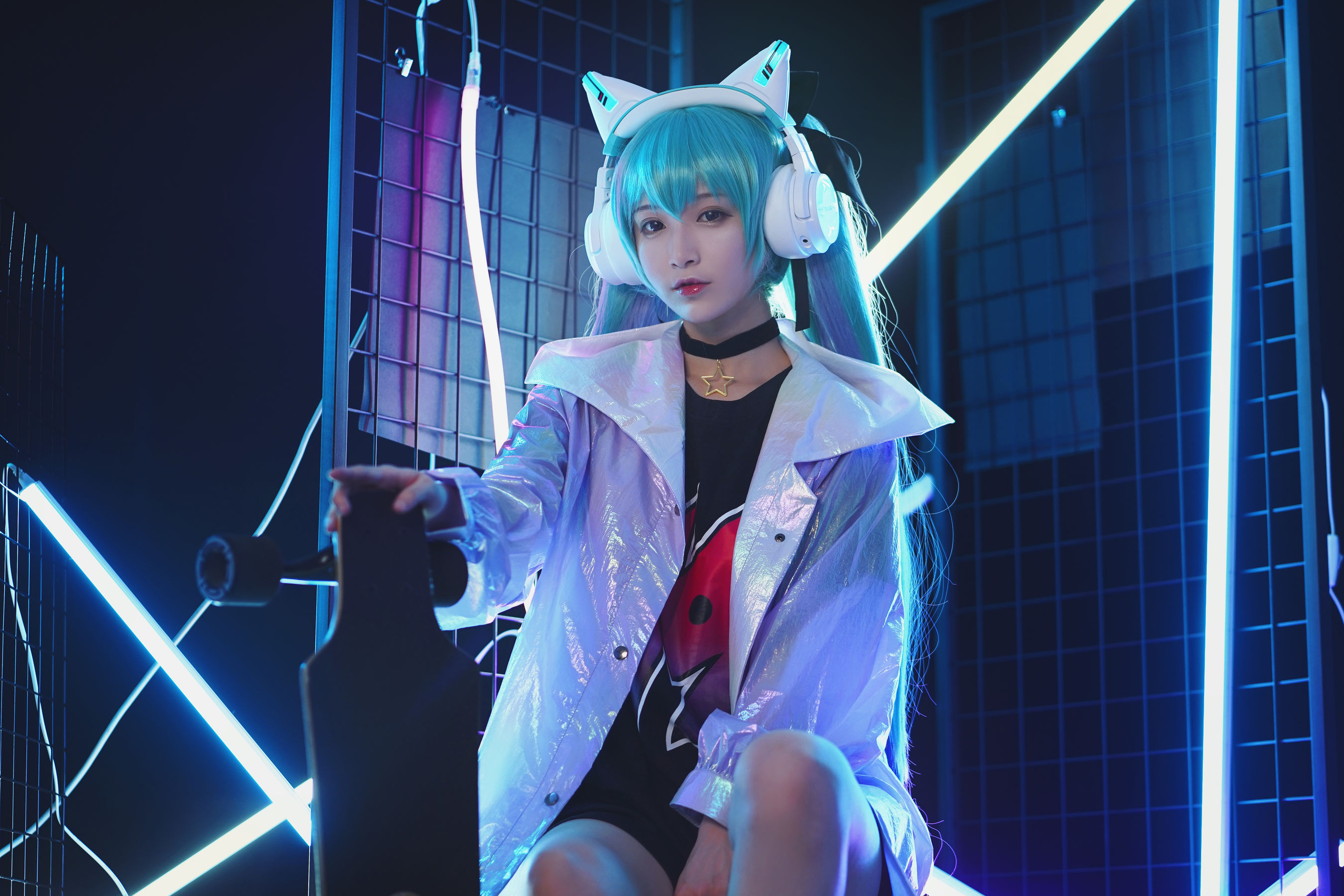 动漫博主铁板烧鬼舞w – 妖舞耳机miku [17P]