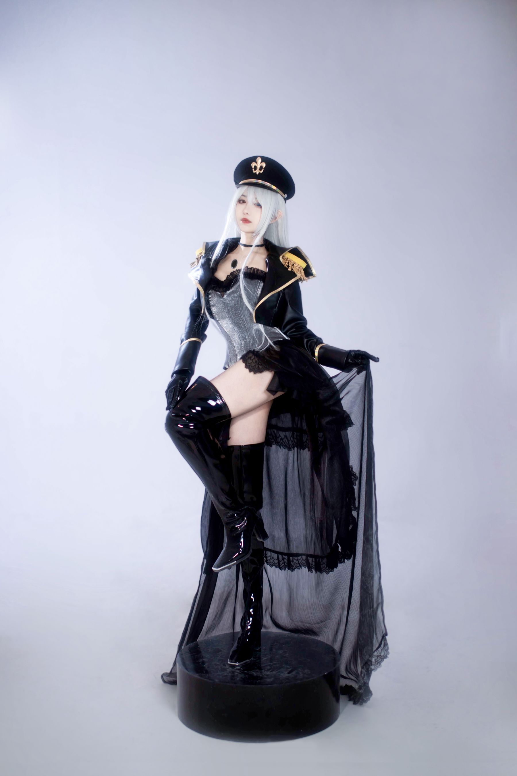 Shika小鹿鹿 – 黑山梗菜 [24P]