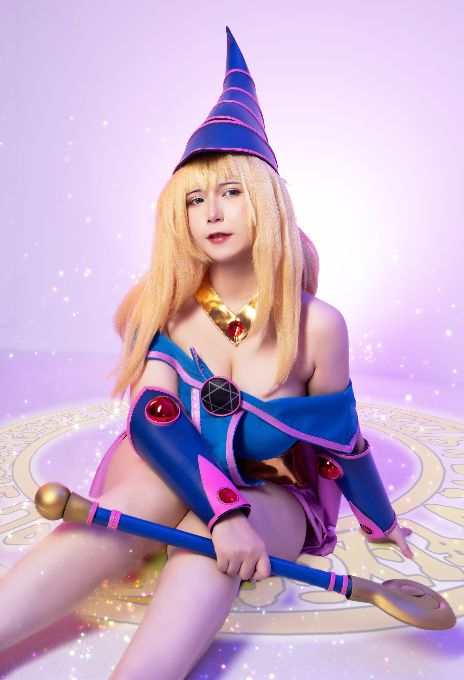 Uy Uy – Dark Magicial Girl [61P]