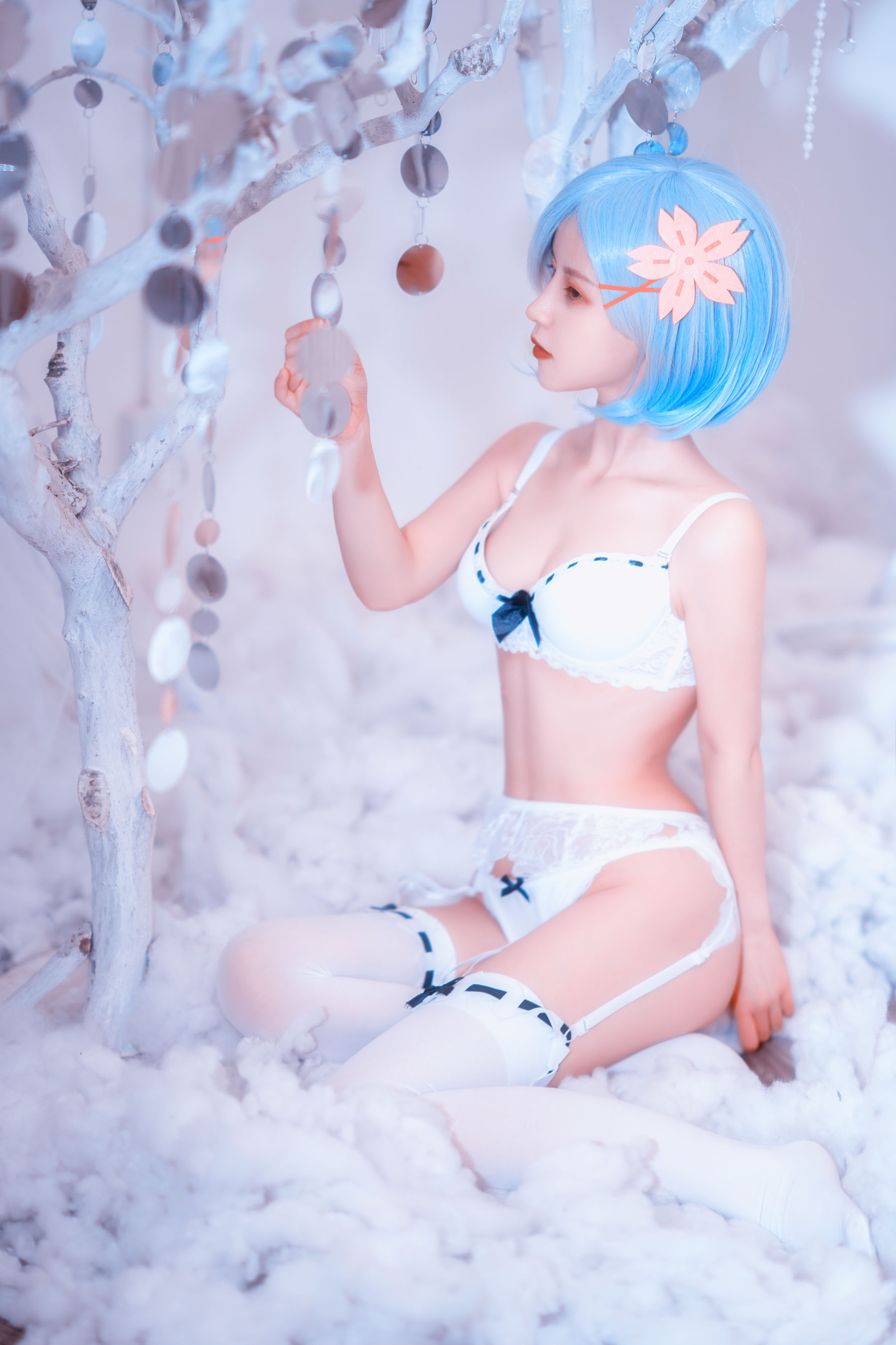 美少女晕崽 – 蕾姆 [30P]