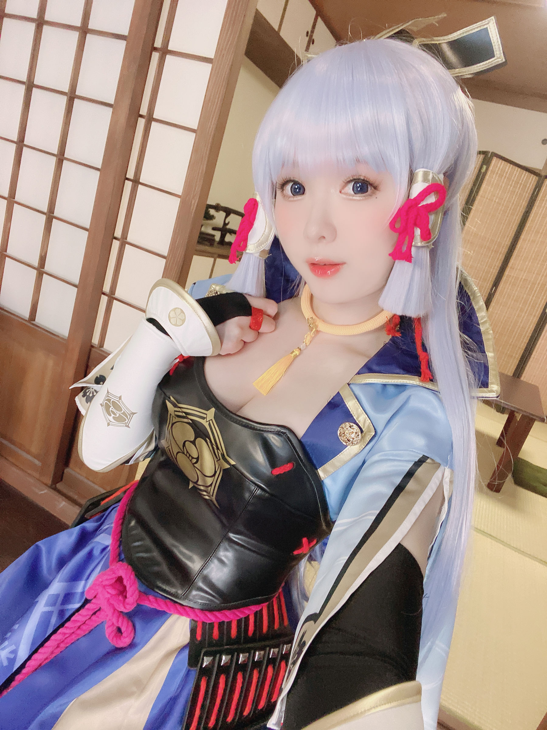 微博妹纸霜月shimo[fantia] 2022-11-24 白鷺の姫君 [15P]