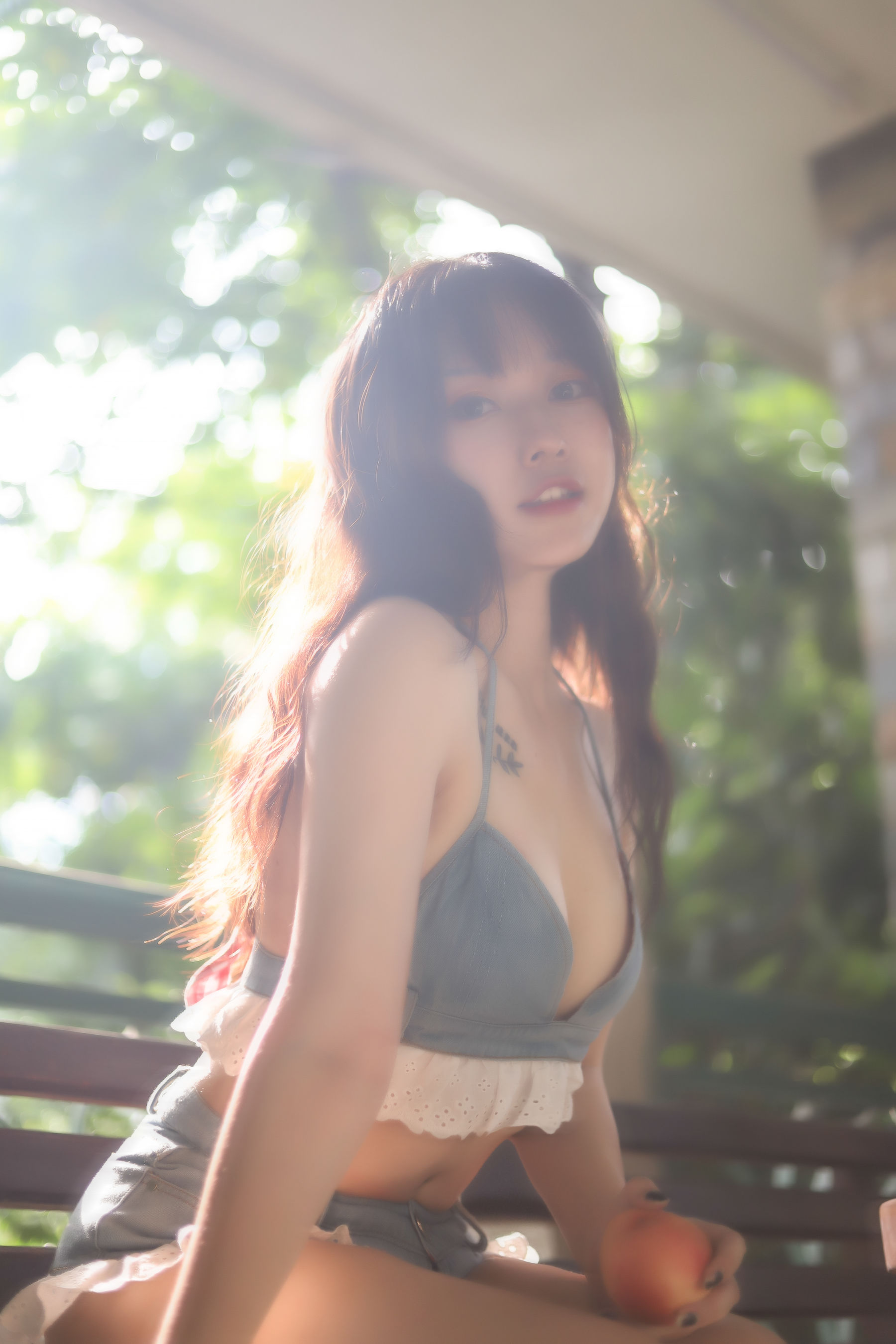 奇行家狗崽(棕桠阿狗崽) – 桃子听蝉 [22P]
