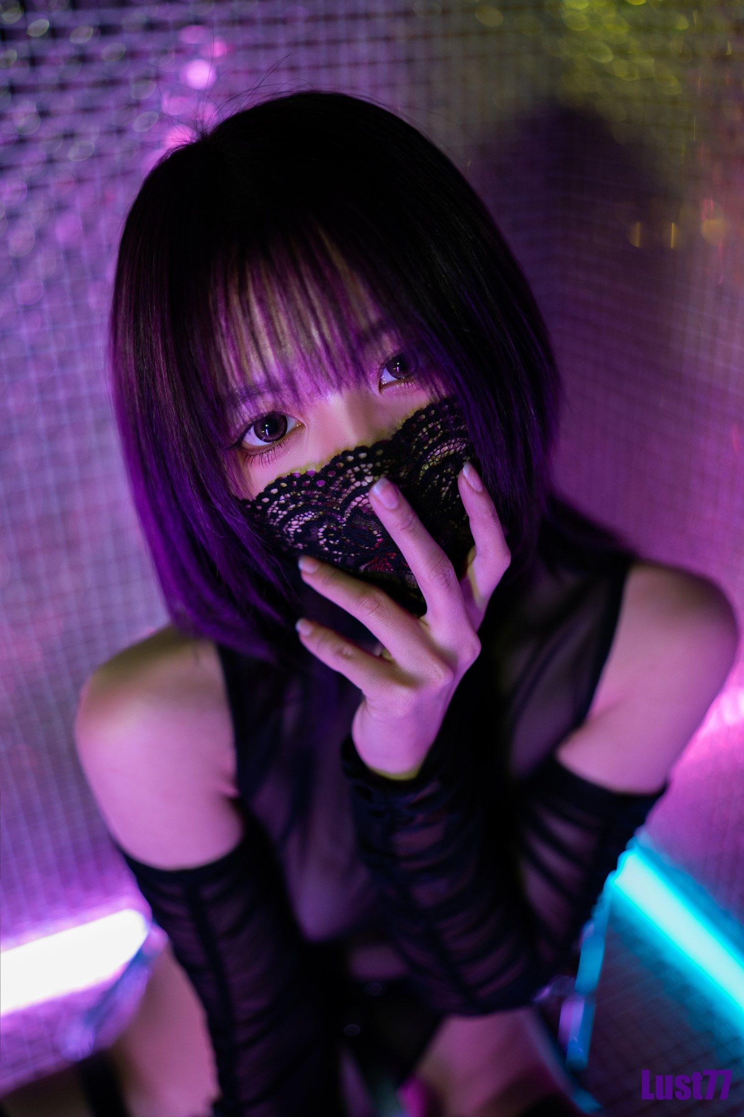 动漫博主柒柒要乖哦 – 白液俘虏 [80P]