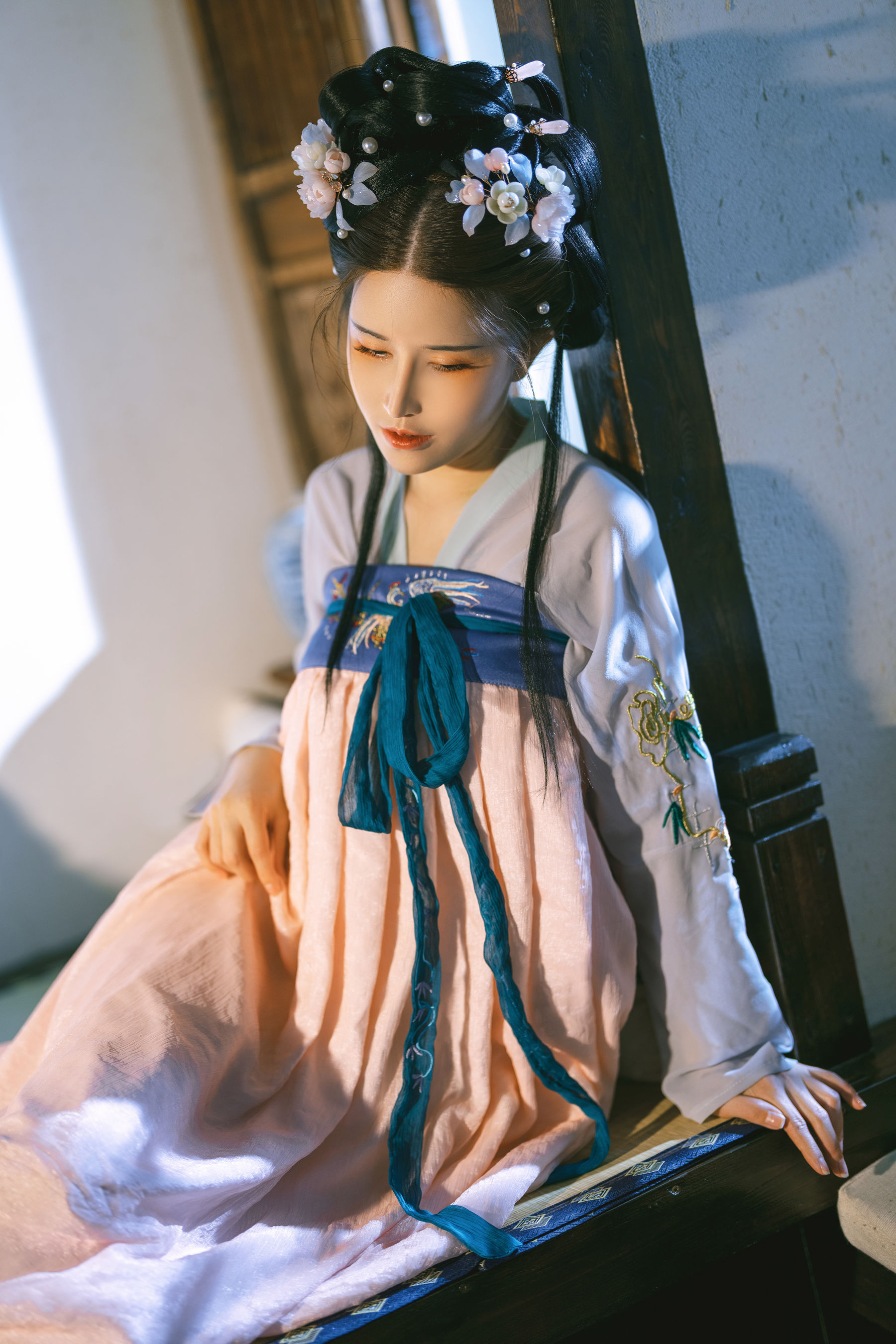 鹿八岁 – X铁手叫兽 汉服 [56P]