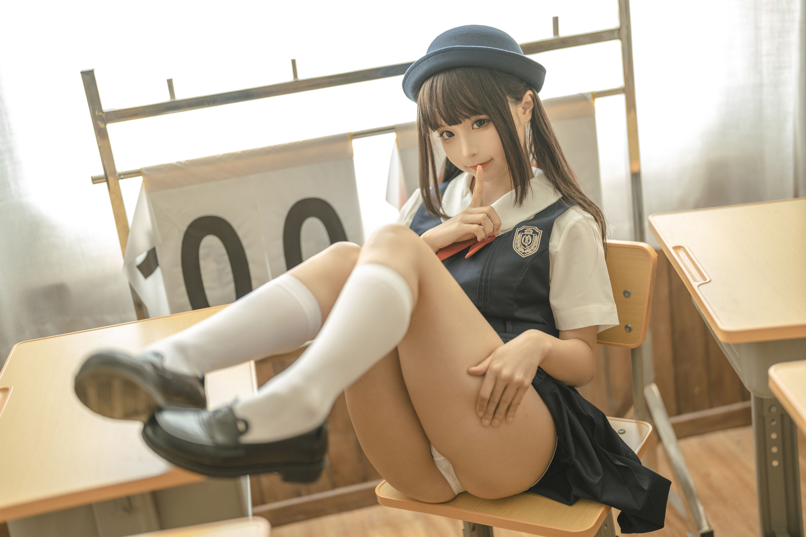 动漫博主蠢沫沫 – 小学妹 [30P]