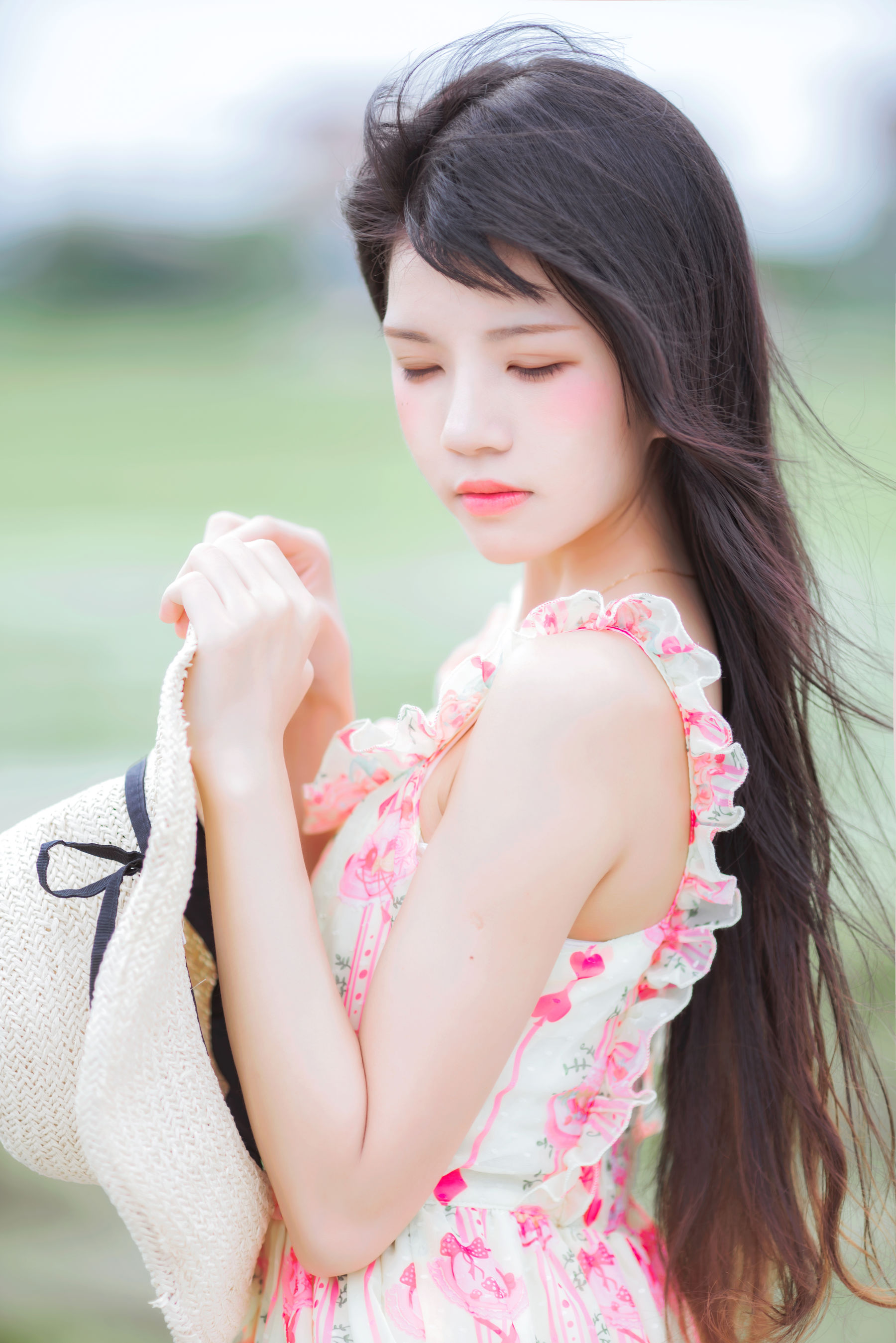 桜桃喵 – 清新之夏风 [13P]