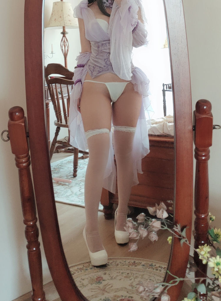 Cosplay日奈娇 – 睡美人 自摄 [44P]