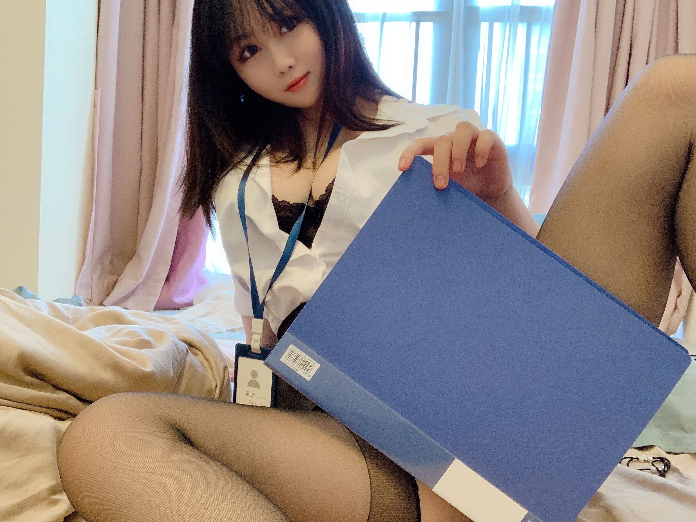 蜜桃少女是依酱呀 黑丝制服 [29P]