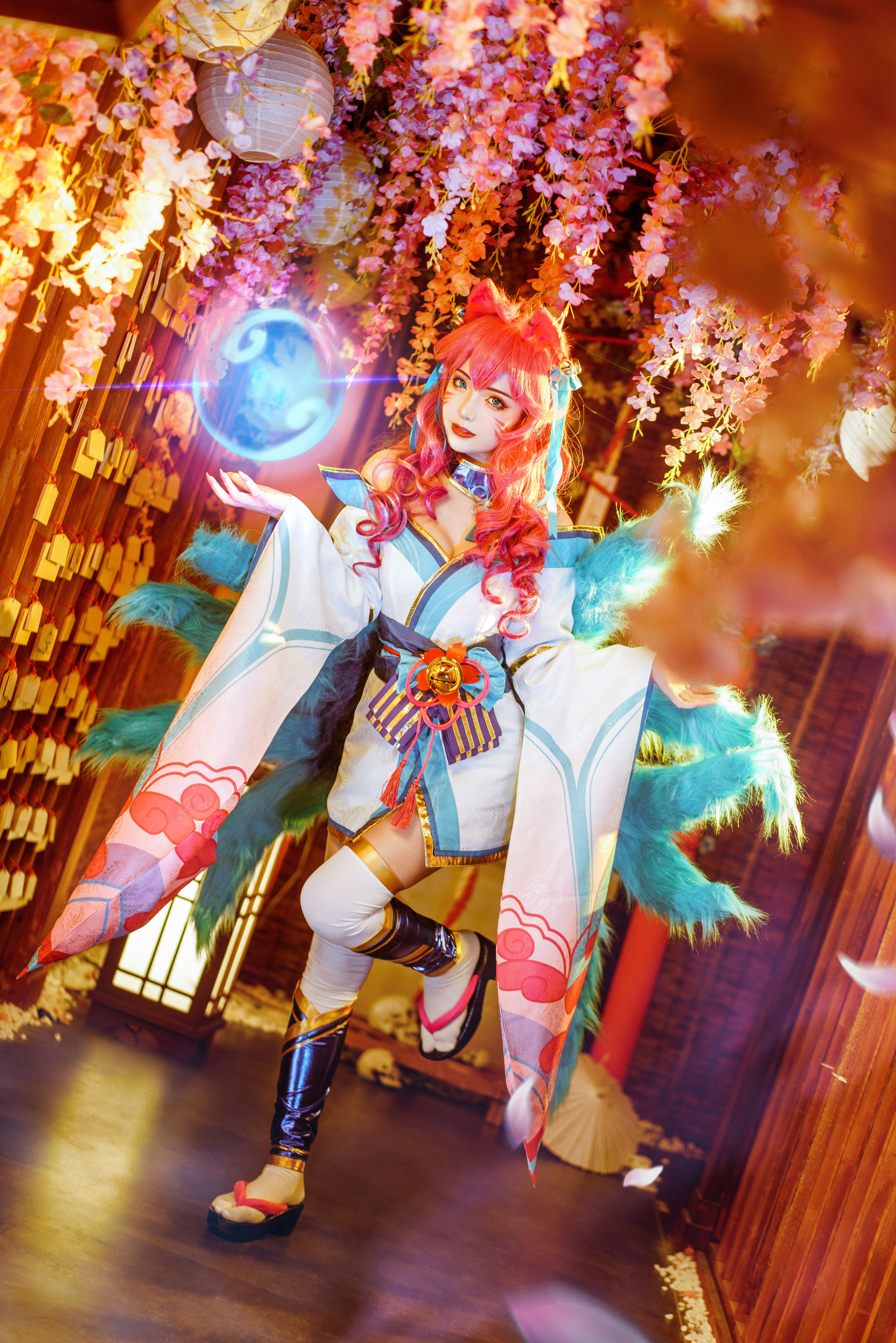[Cosplay写真] 动漫博主雯妹 – 阿狸 [14P]