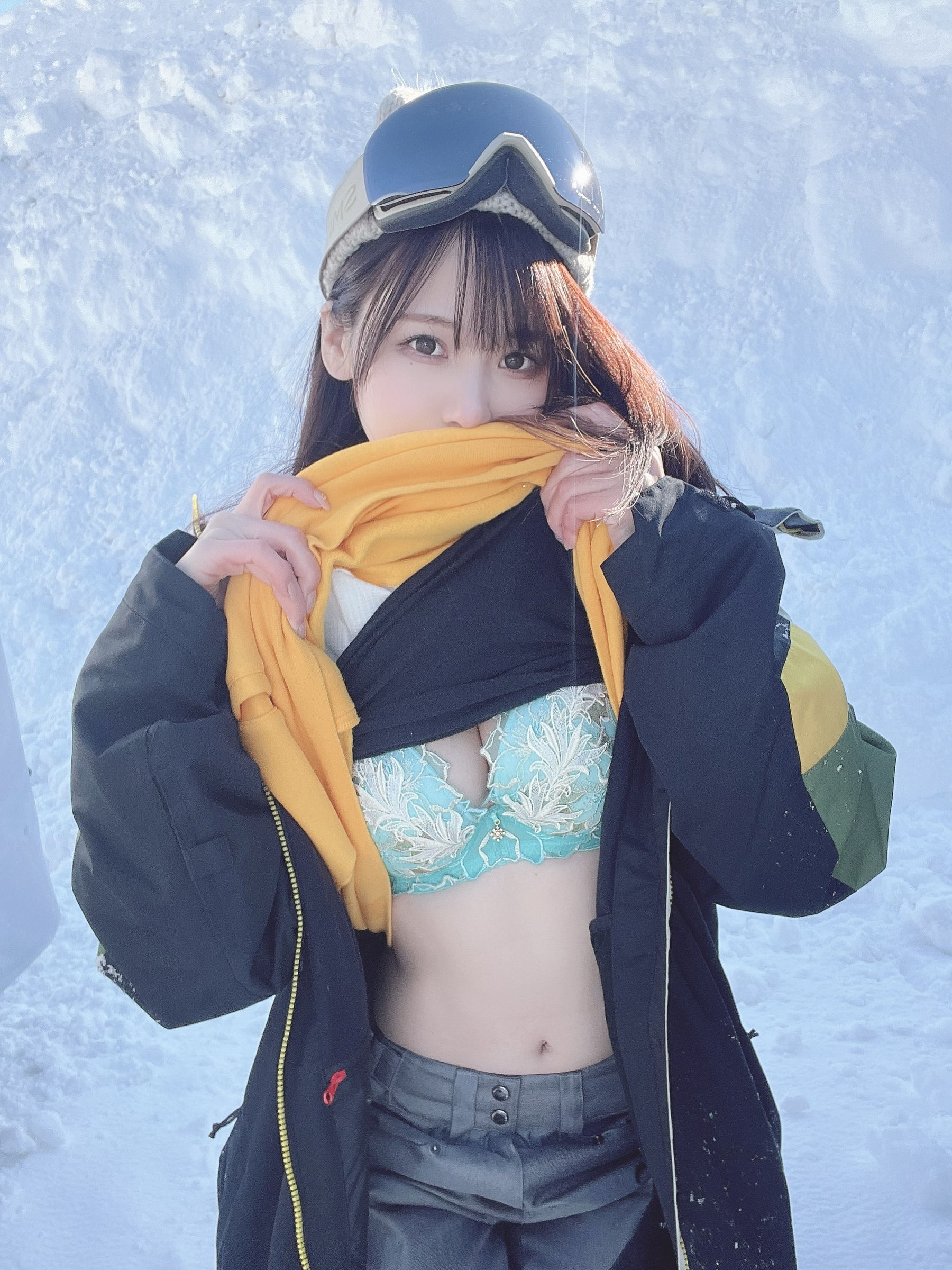日本甜美COSERけんけん[fantia] 20220131-スノボウェア [12P]