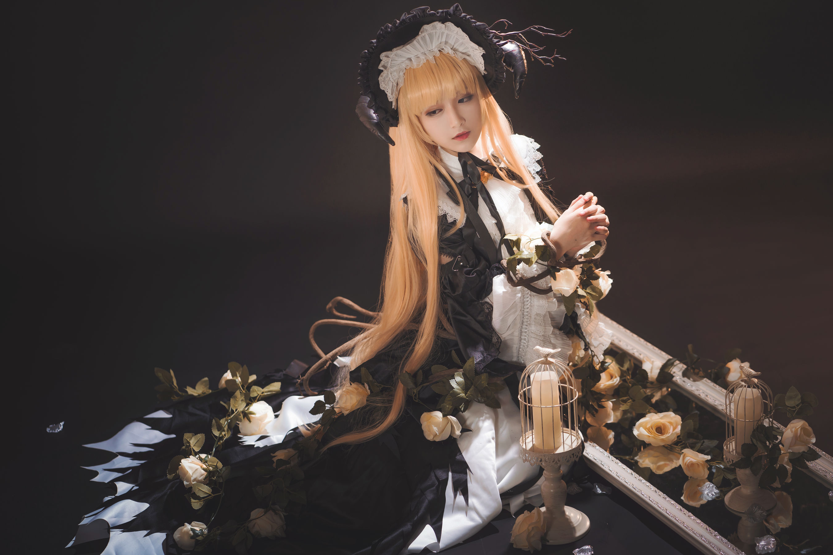 [Cosplay写真] 动漫博主铁板烧鬼舞w – 夜莺 [17P]