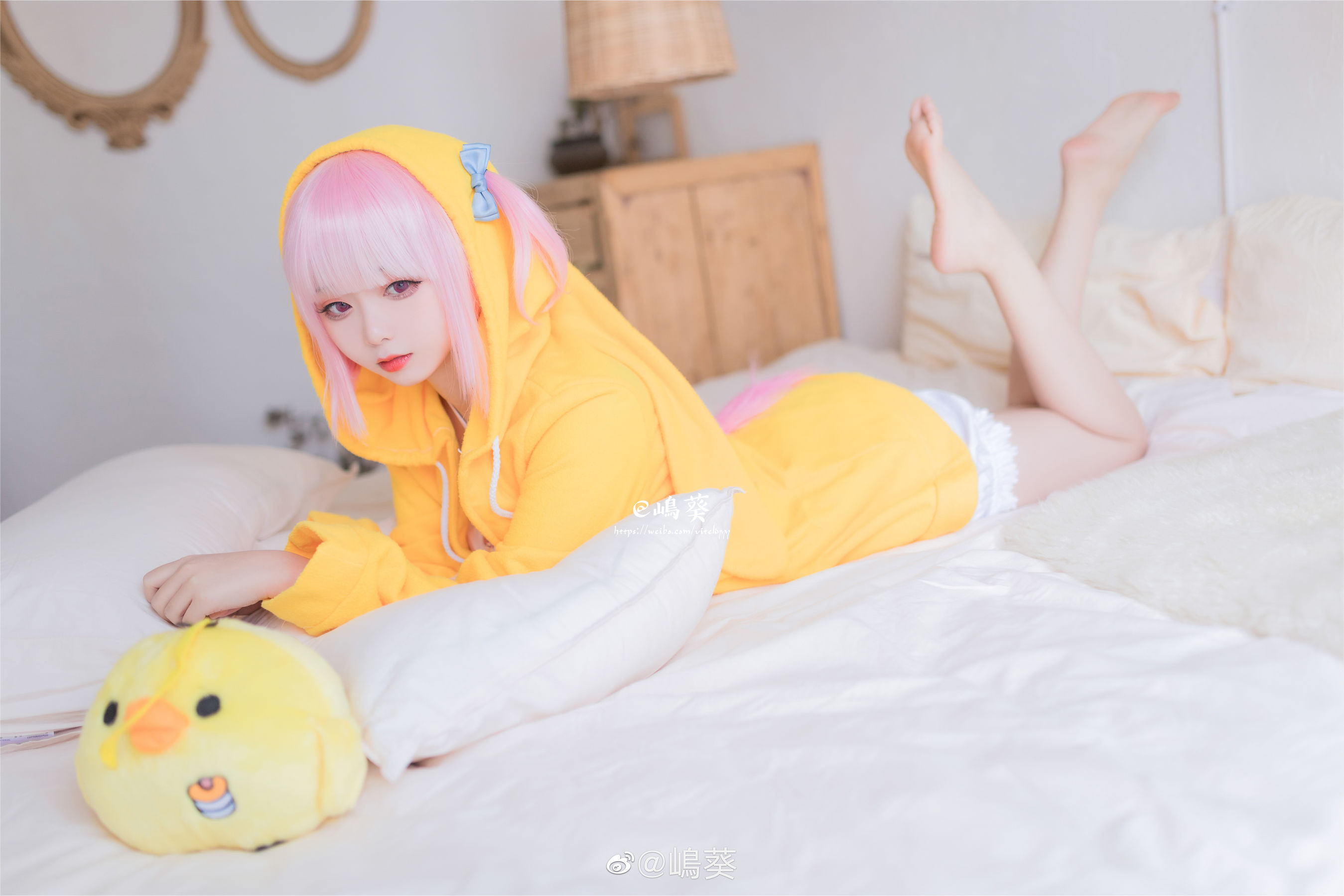 微博美女嶋葵 碧蓝航线 卯月 贪睡的天使 [12P]