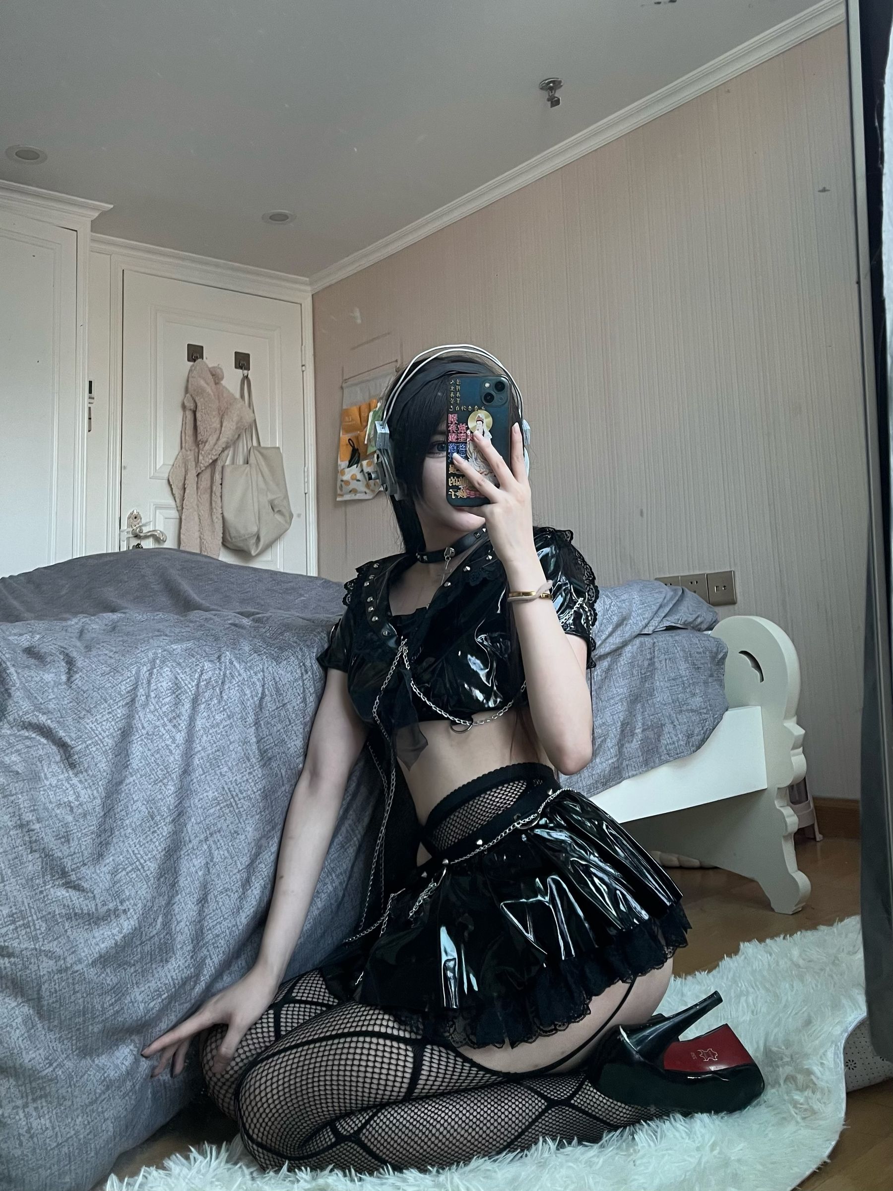 动漫博主您的蛋蛋 – 不良少女 [48P]