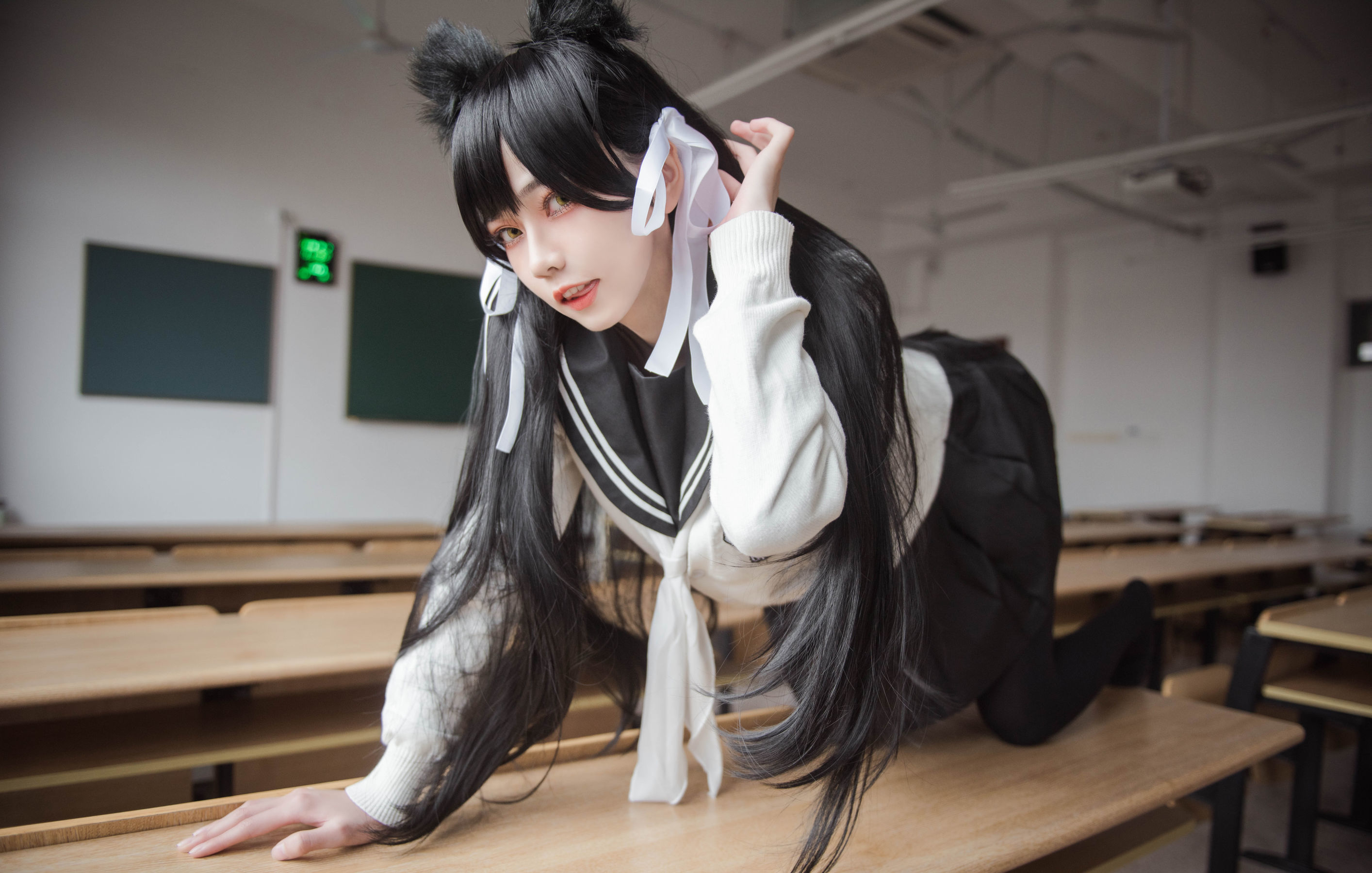 [萝莉COS] 小妖精你的负卿 – 爱宕制服 [10P]