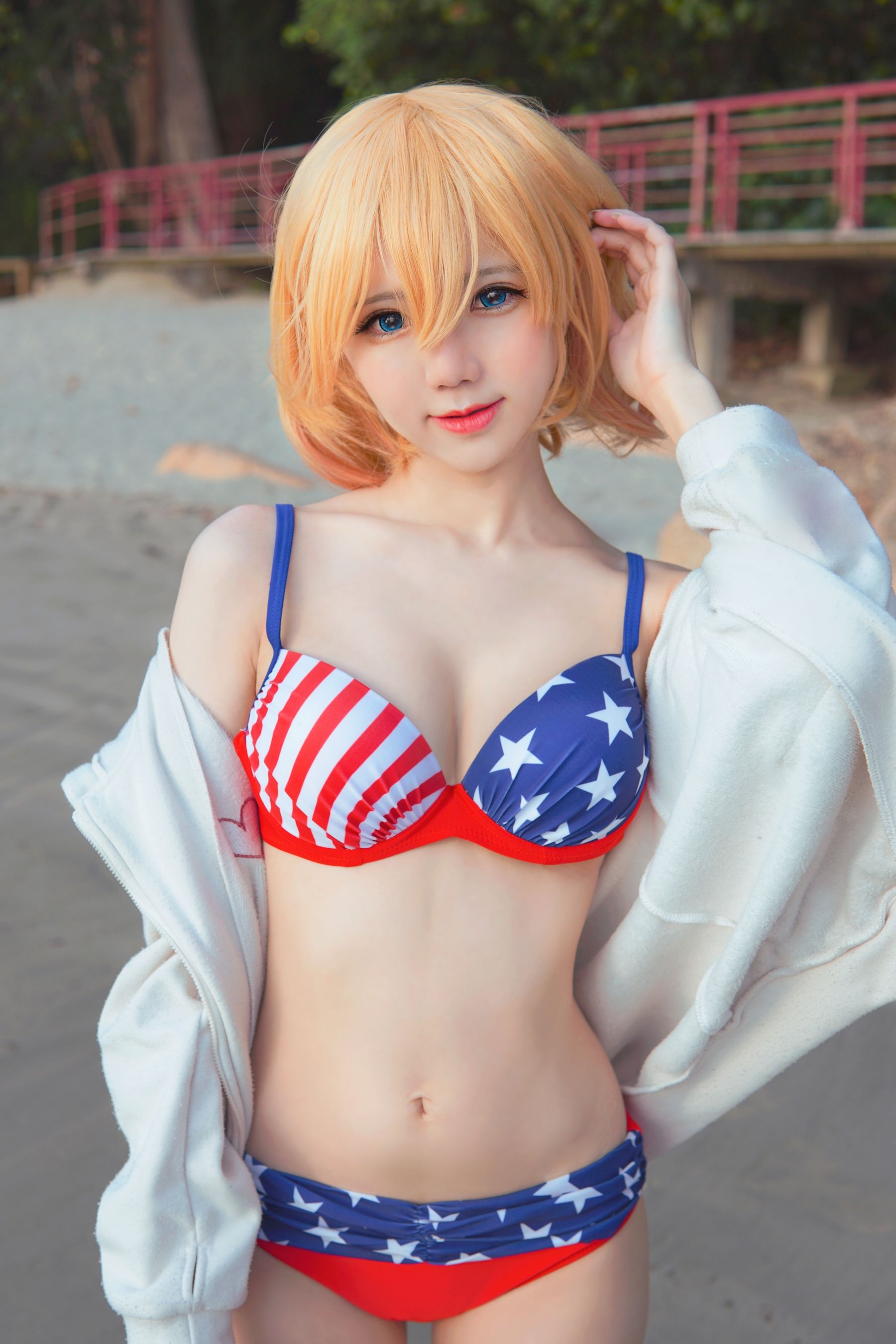 Sally Dorasnow – Mami-Bikini [25P]
