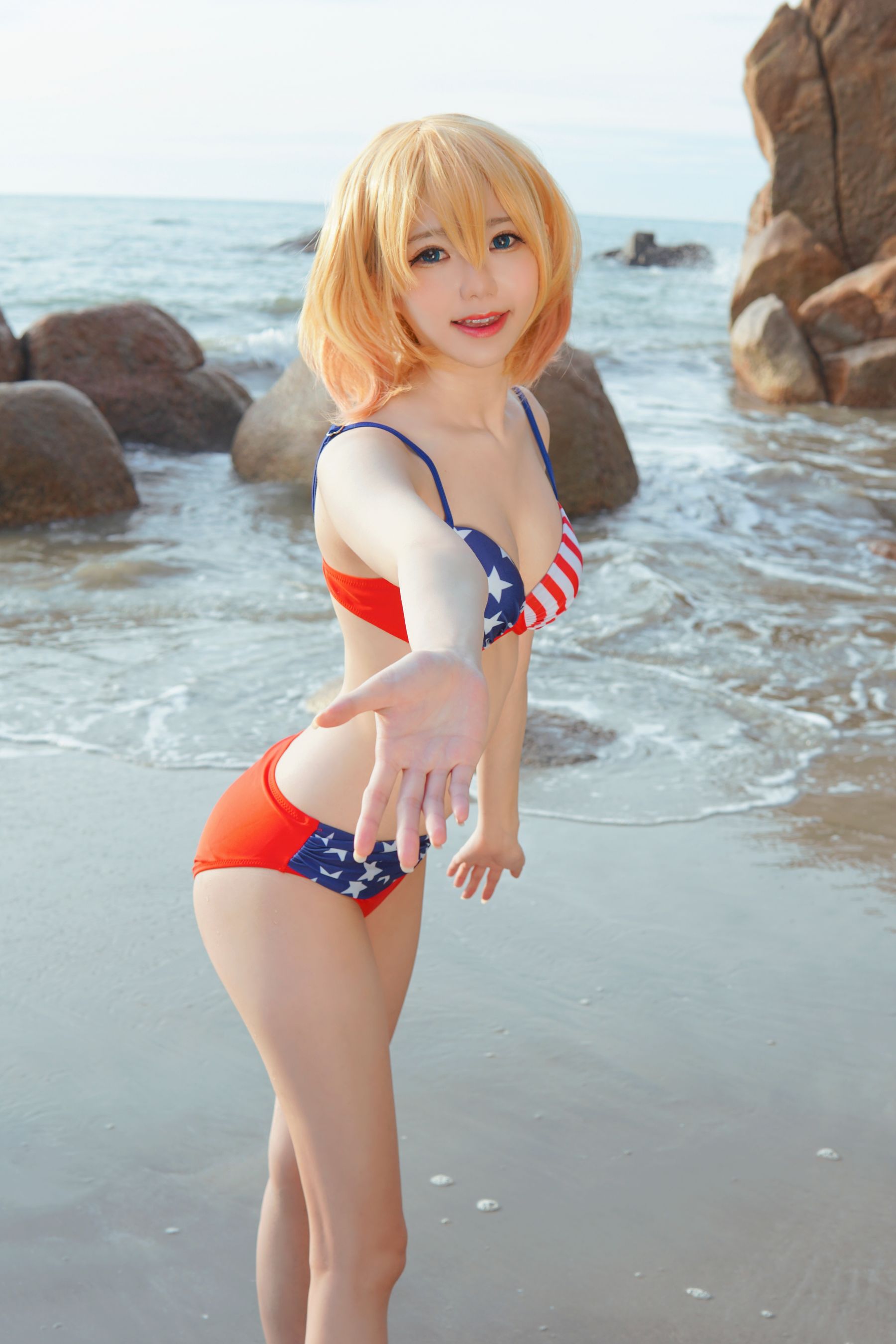 Sally Dorasnow – Mami-Bikini [25P]