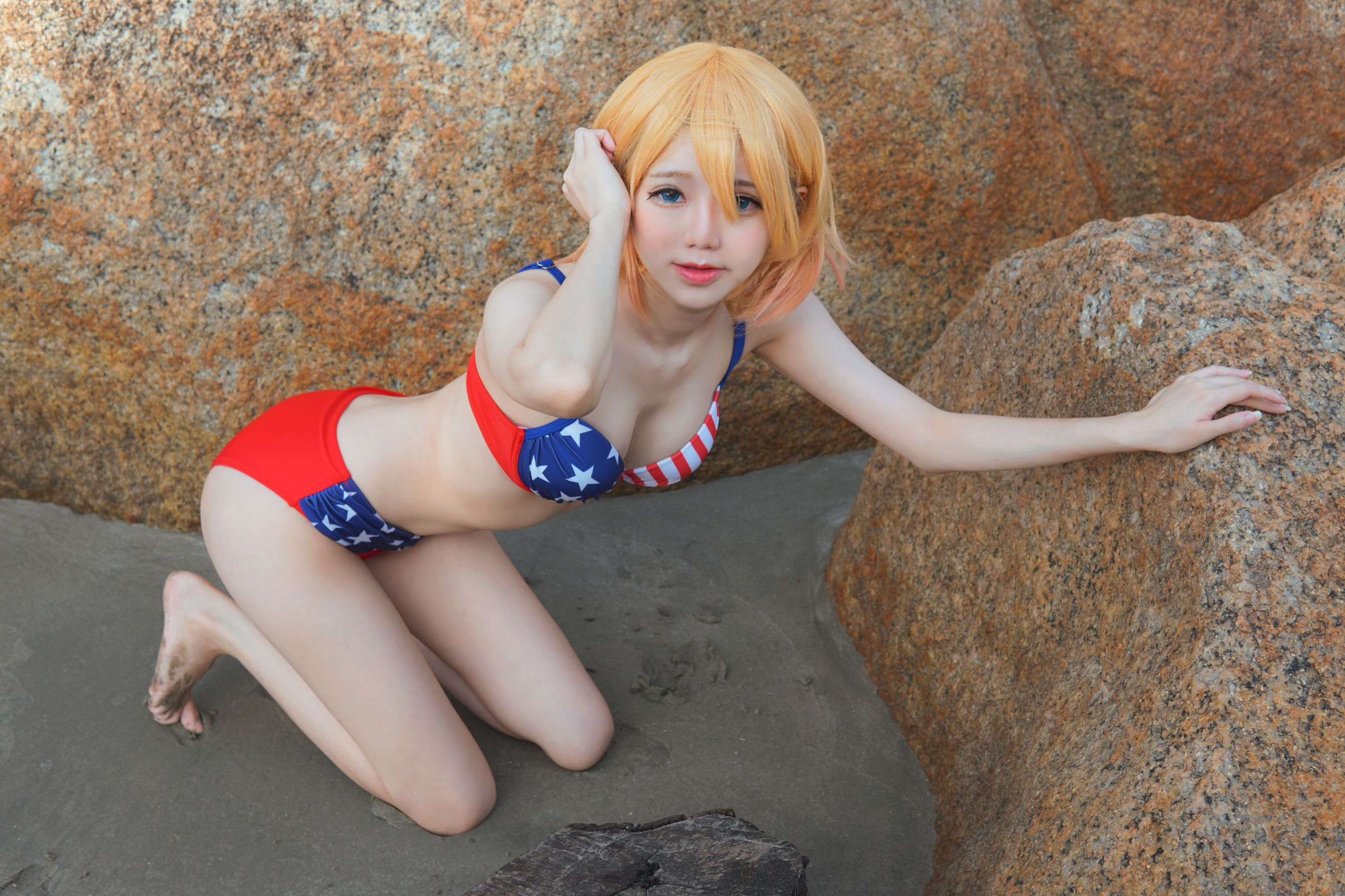Sally Dorasnow – Mami-Bikini [25P]